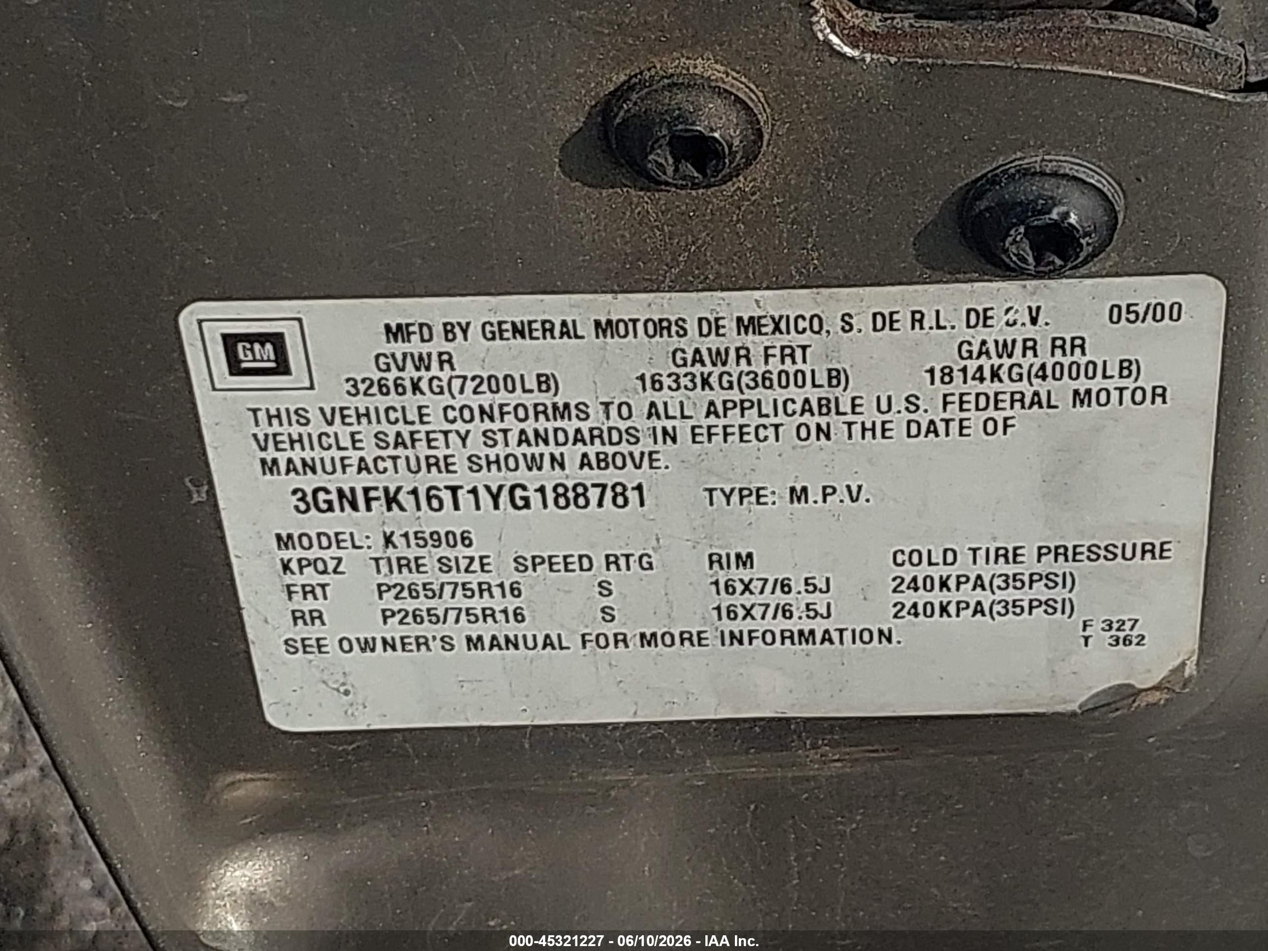 2000 Chevrolet Suburban 1500 Lt Золотой vin: 3GNFK16T1YG188781