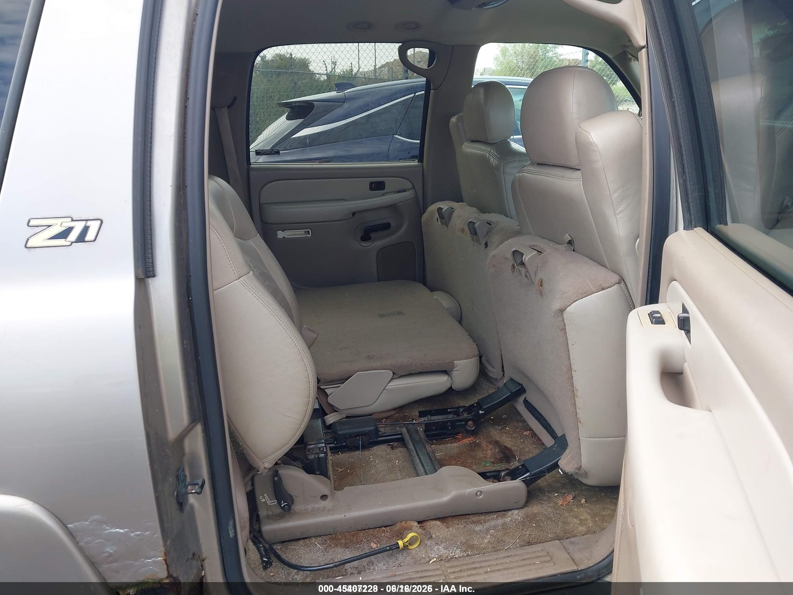2001 Chevrolet Suburban 1500 Ls Tan vin: 3GNFK16T21G260075