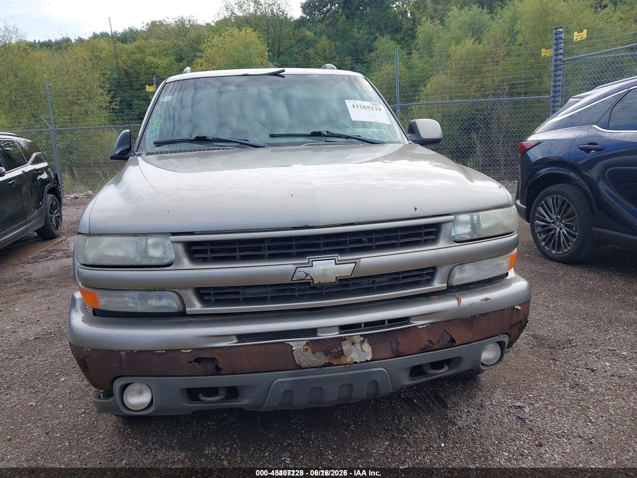2001 Chevrolet Suburban 1500 Ls Tan vin: 3GNFK16T21G260075