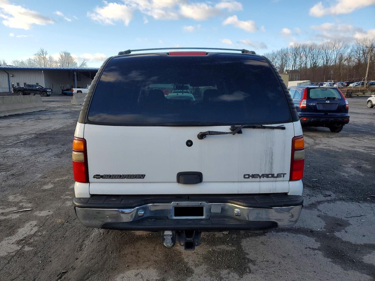 2001 Chevrolet Suburban K1500 Белый vin: 3GNFK16T31G270663