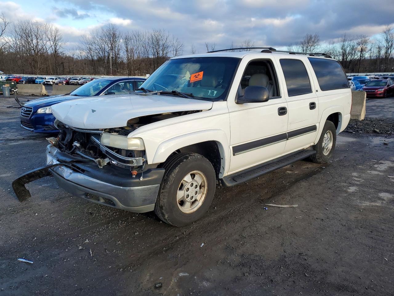2001 Chevrolet Suburban K1500 White vin: 3GNFK16T31G270663