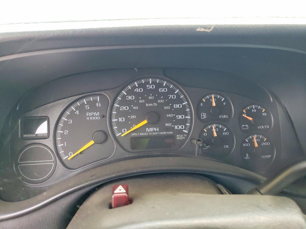2000 Chevrolet Suburban K1500 Черный vin: 3GNFK16T3YG119784