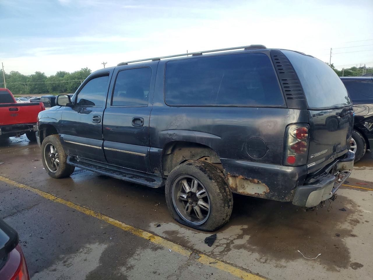 2004 Chevrolet Suburban K1500 Charcoal vin: 3GNFK16T44G131386