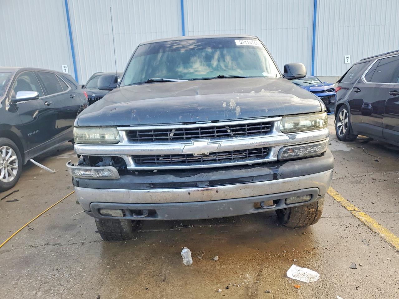 2004 Chevrolet Suburban K1500 Charcoal vin: 3GNFK16T44G131386