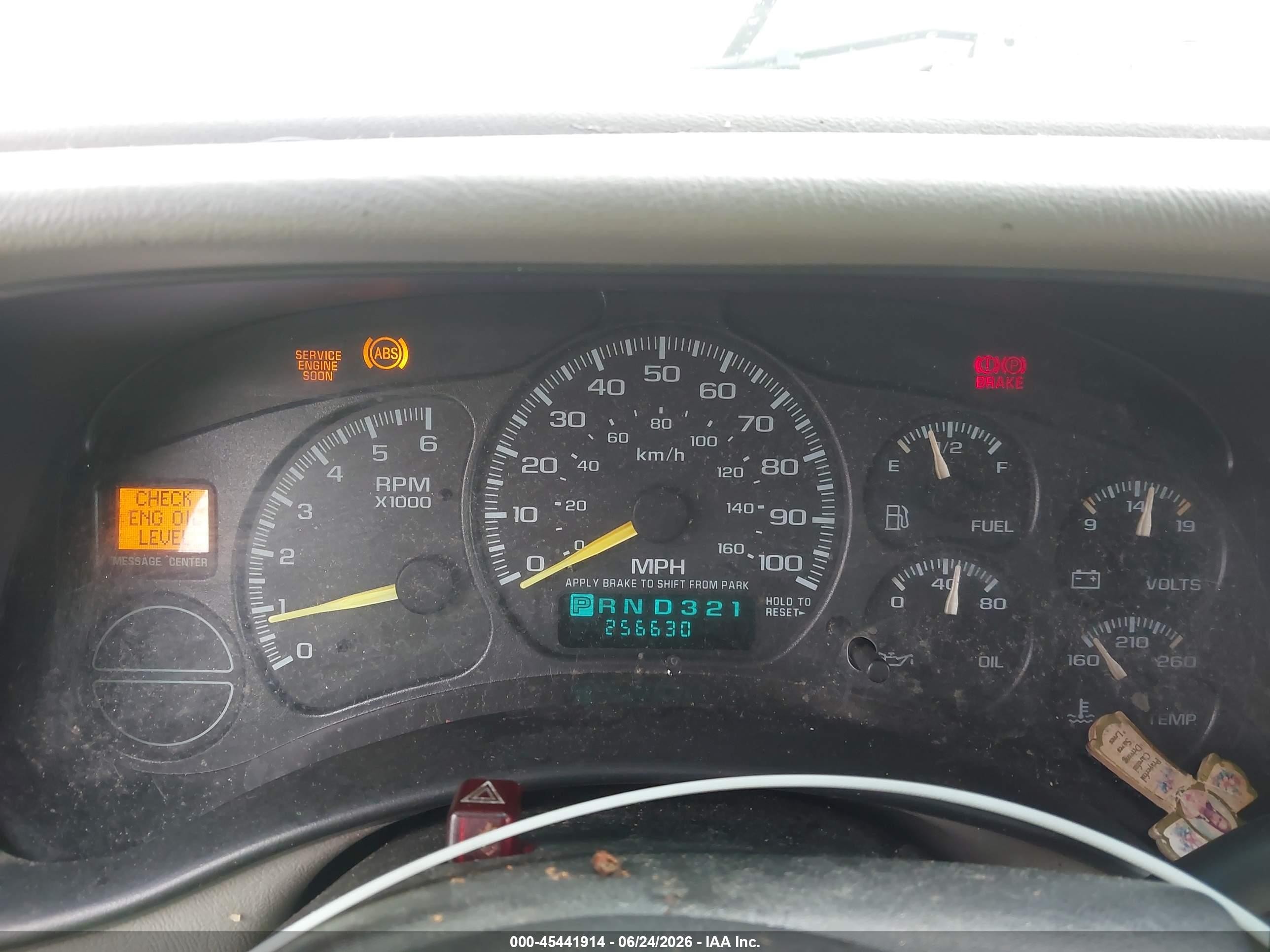 2000 Chevrolet Suburban 1500 Lt Бежевый vin: 3GNFK16T6YG193409