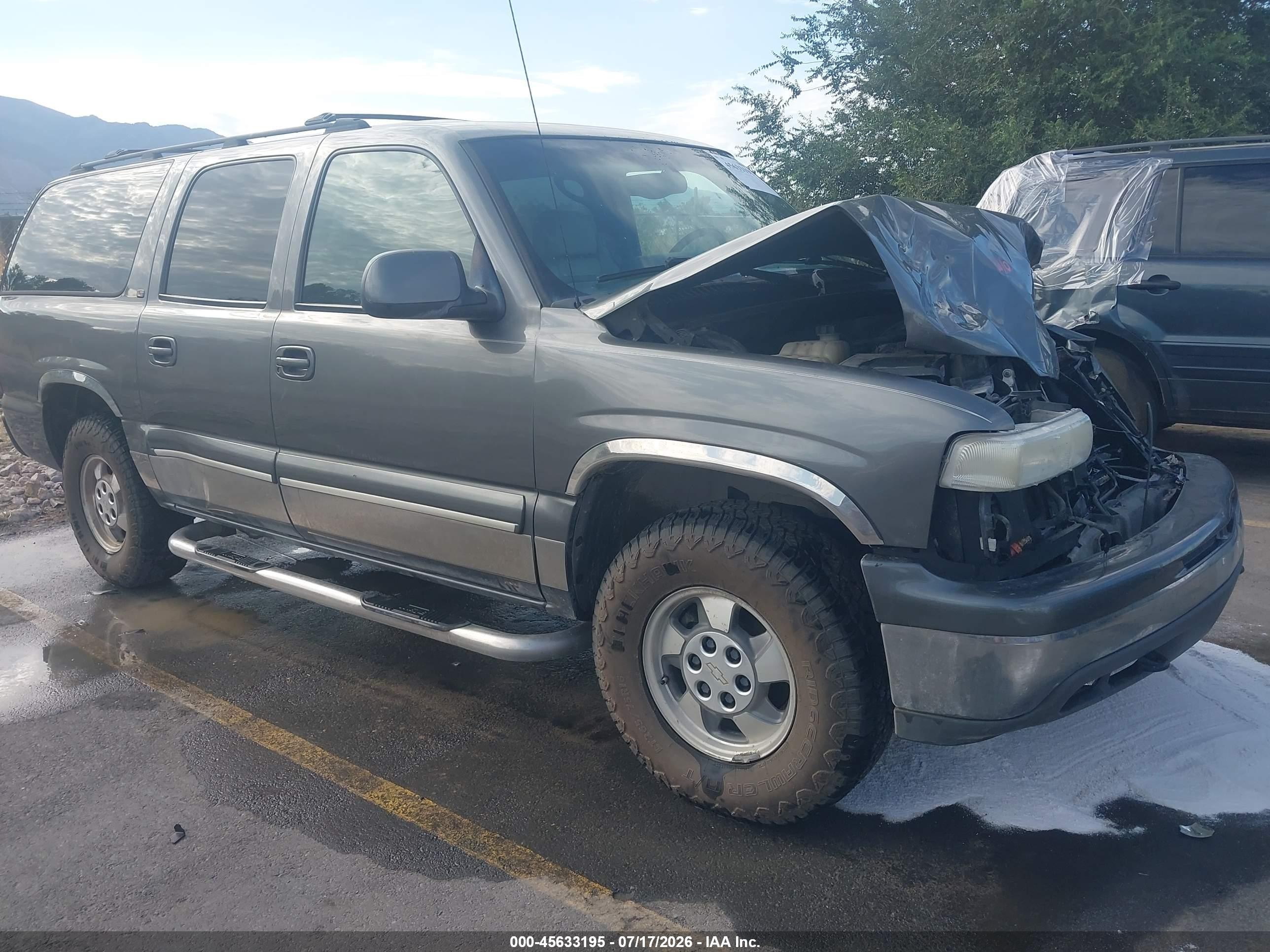 2001 Chevrolet Suburban 1500 Lt Gray vin: 3GNFK16T81G169182