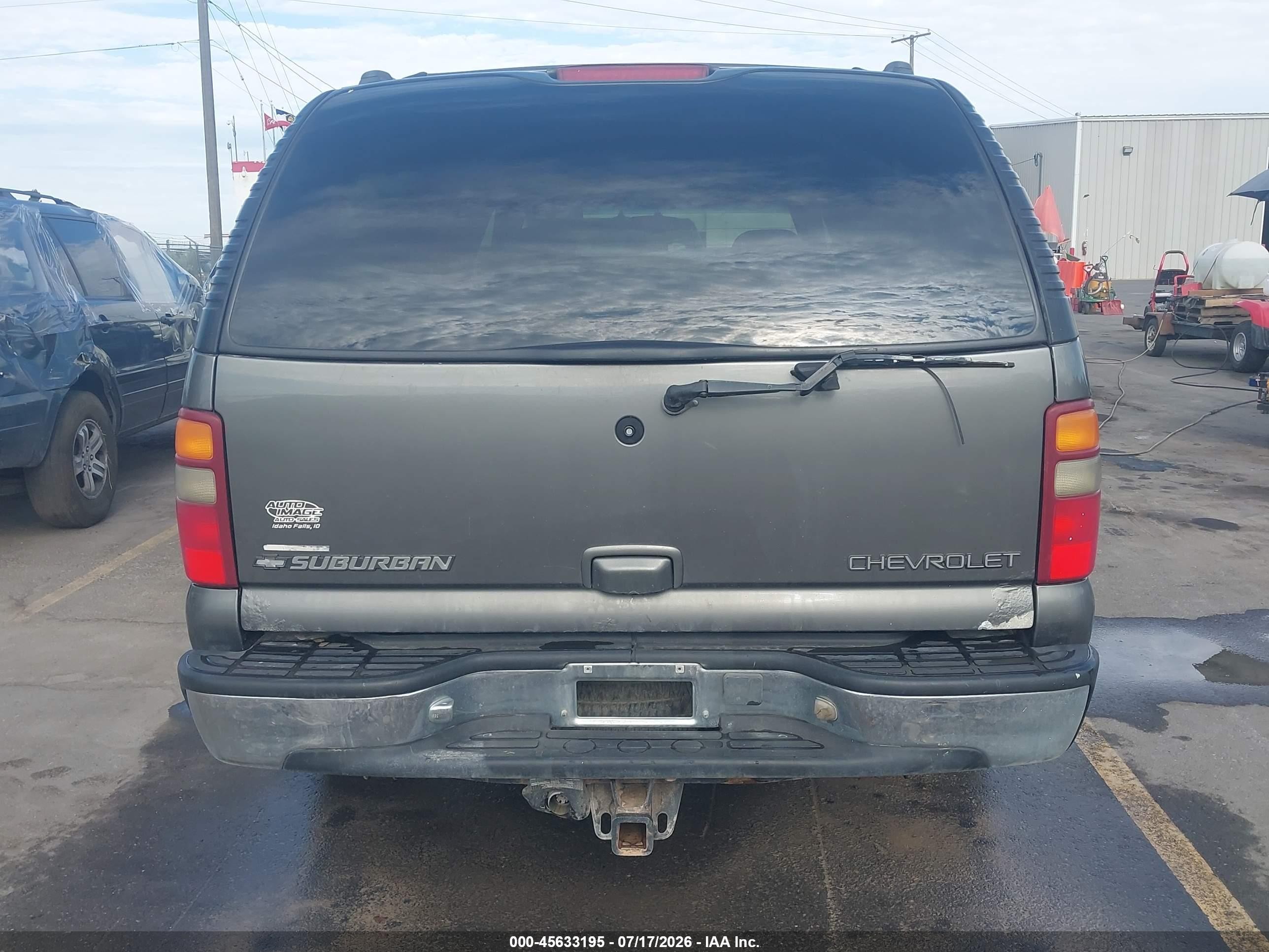 2001 Chevrolet Suburban 1500 Lt Gray vin: 3GNFK16T81G169182