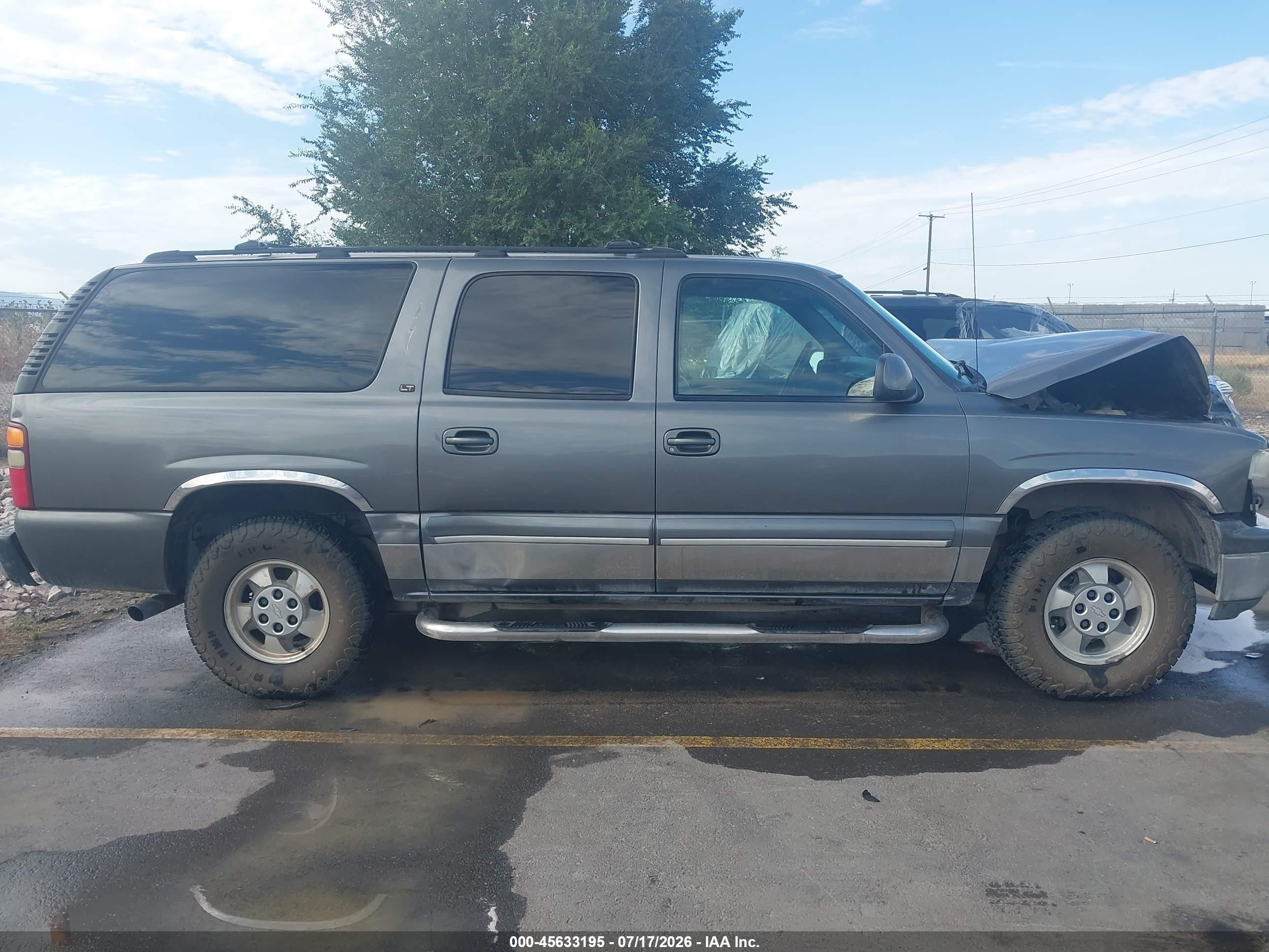 2001 Chevrolet Suburban 1500 Lt Gray vin: 3GNFK16T81G169182