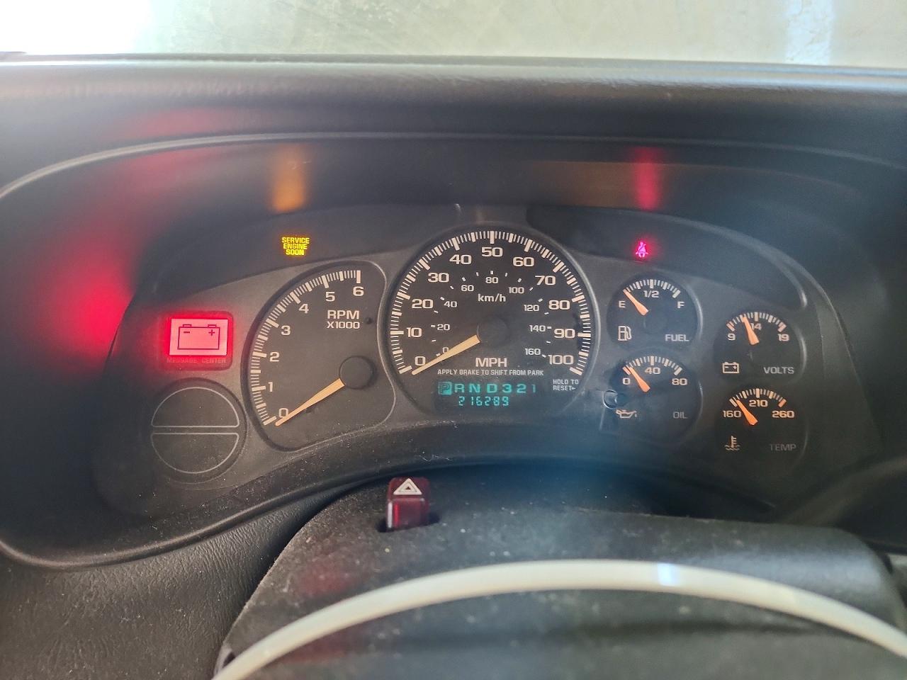 2001 Chevrolet Suburban K1500 Серый vin: 3GNFK16T81G196608