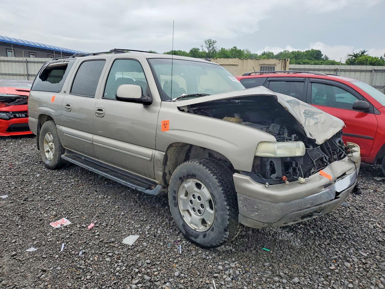 2002 Chevrolet Suburban K1500 Tan vin: 3GNFK16Z02G330596