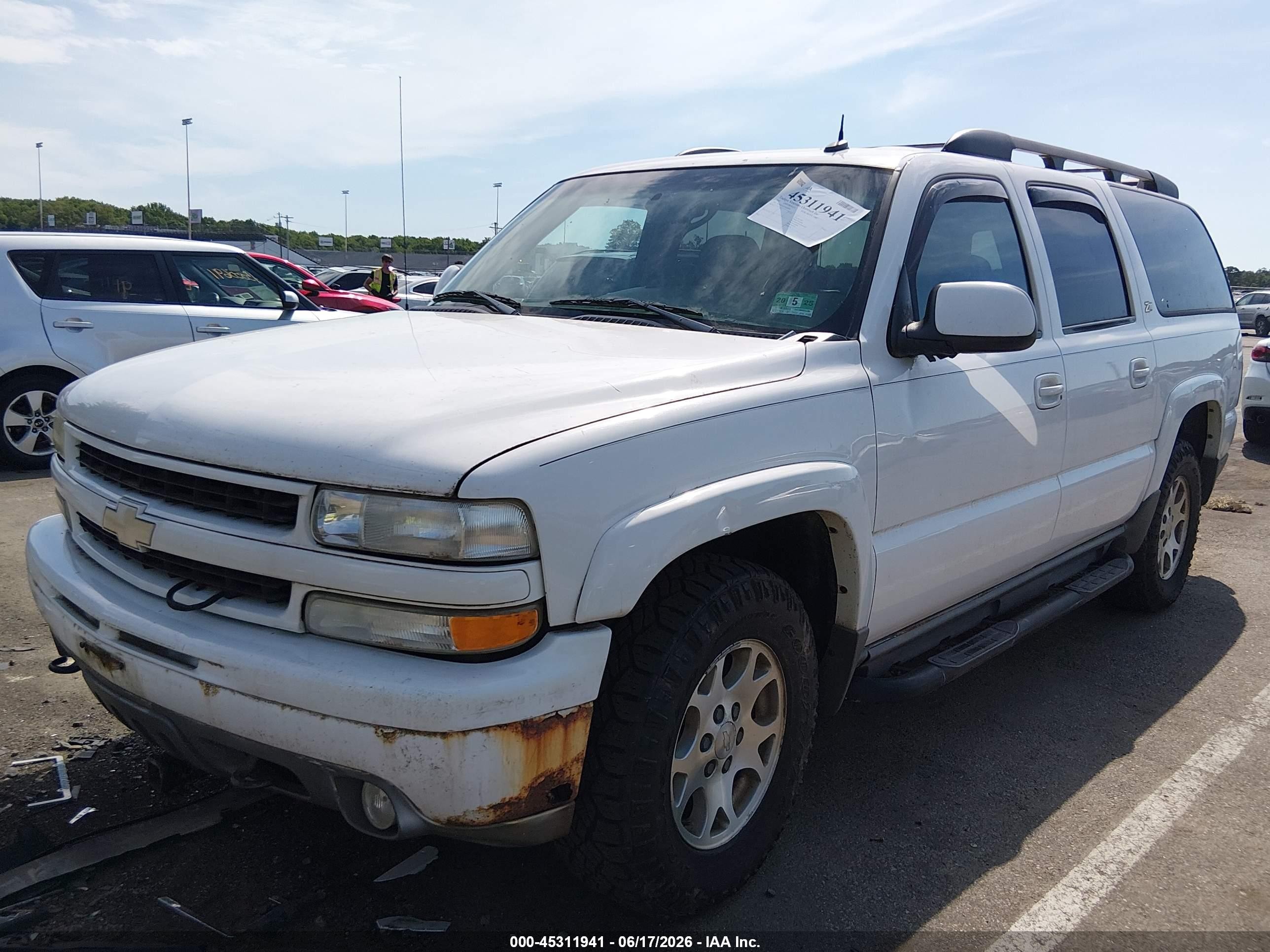 2003 Chevrolet Suburban 1500 Z71 White vin: 3GNFK16Z13G202000