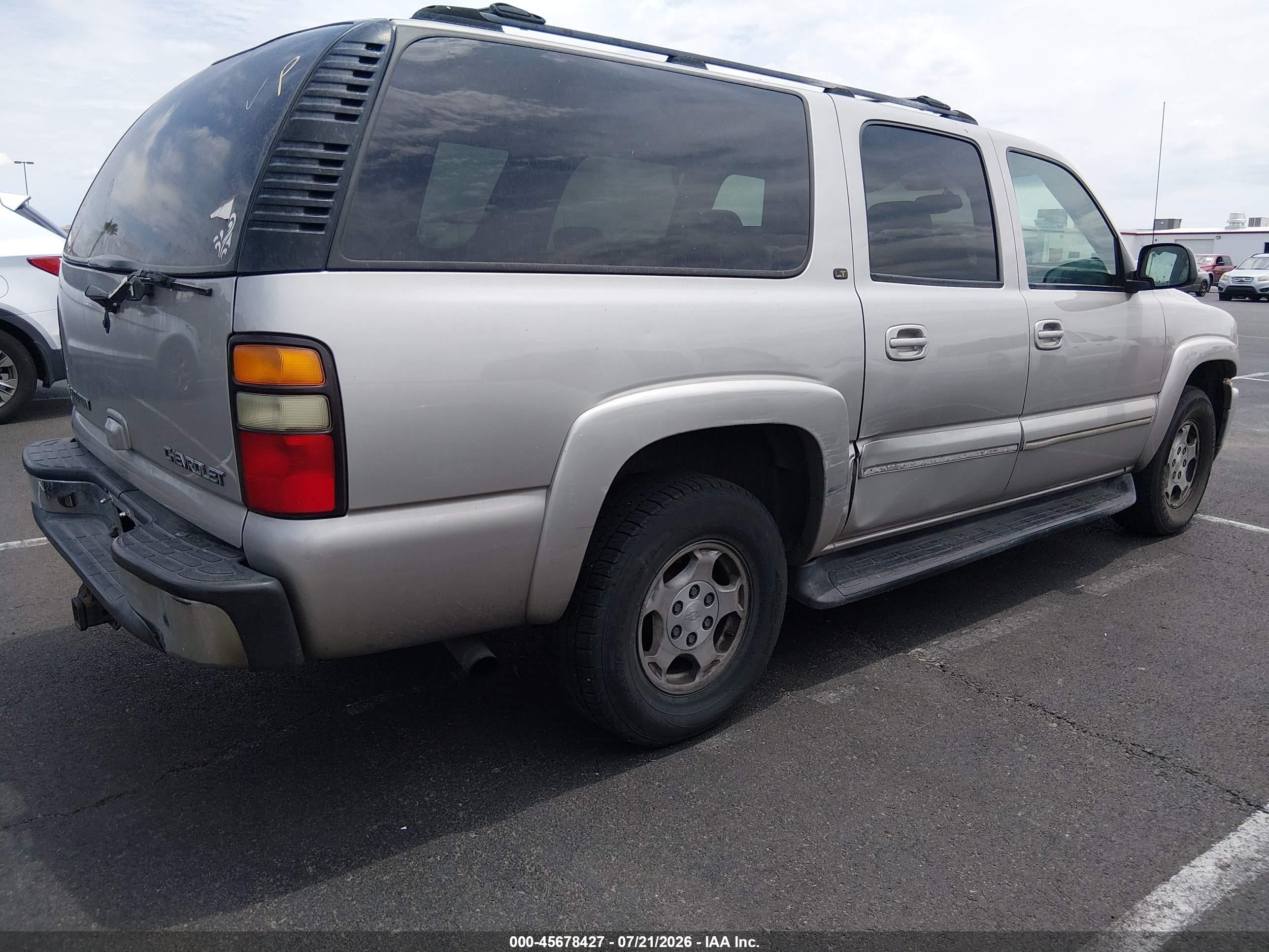 2004 Chevrolet Suburban 1500 Lt Silver vin: 3GNFK16Z24G150314
