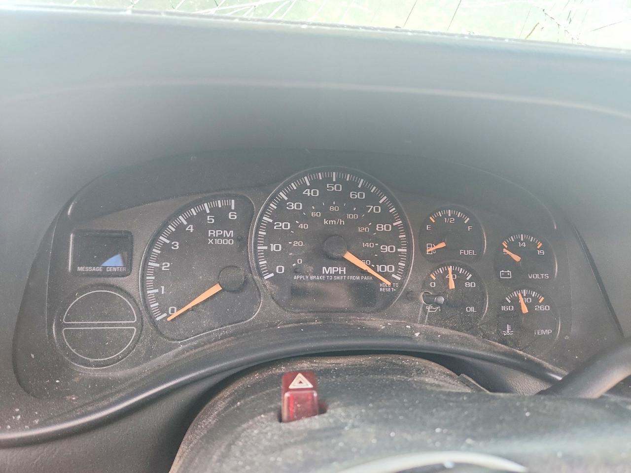 2002 Chevrolet Suburban K1500 Green vin: 3GNFK16Z32G314294