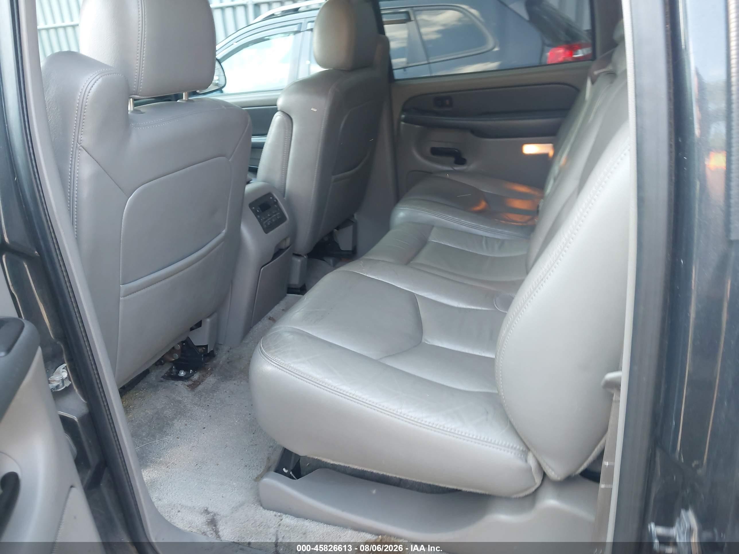 2003 Chevrolet Suburban 1500 Lt Gray vin: 3GNFK16Z33G230347