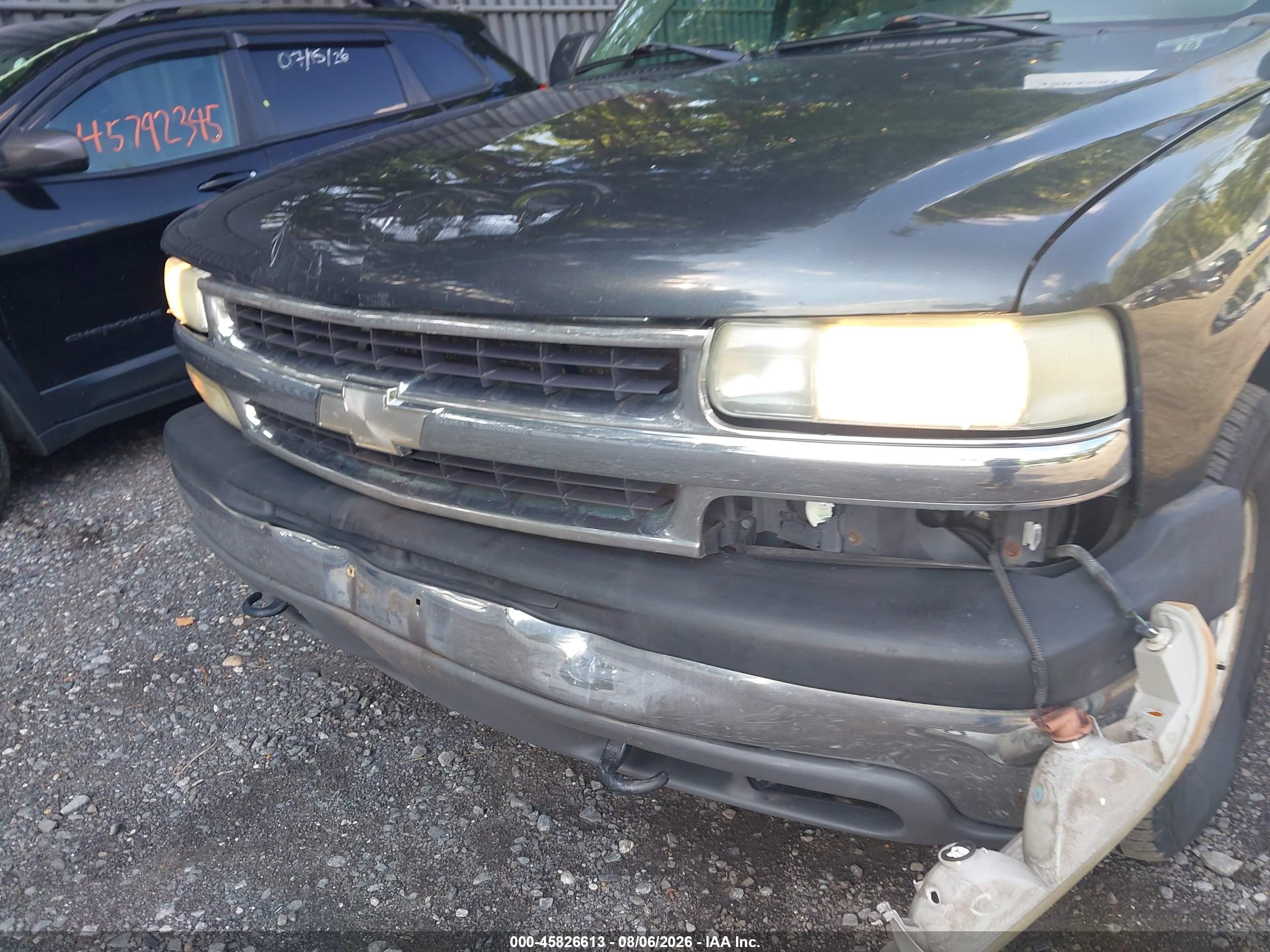 2003 Chevrolet Suburban 1500 Lt Gray vin: 3GNFK16Z33G230347
