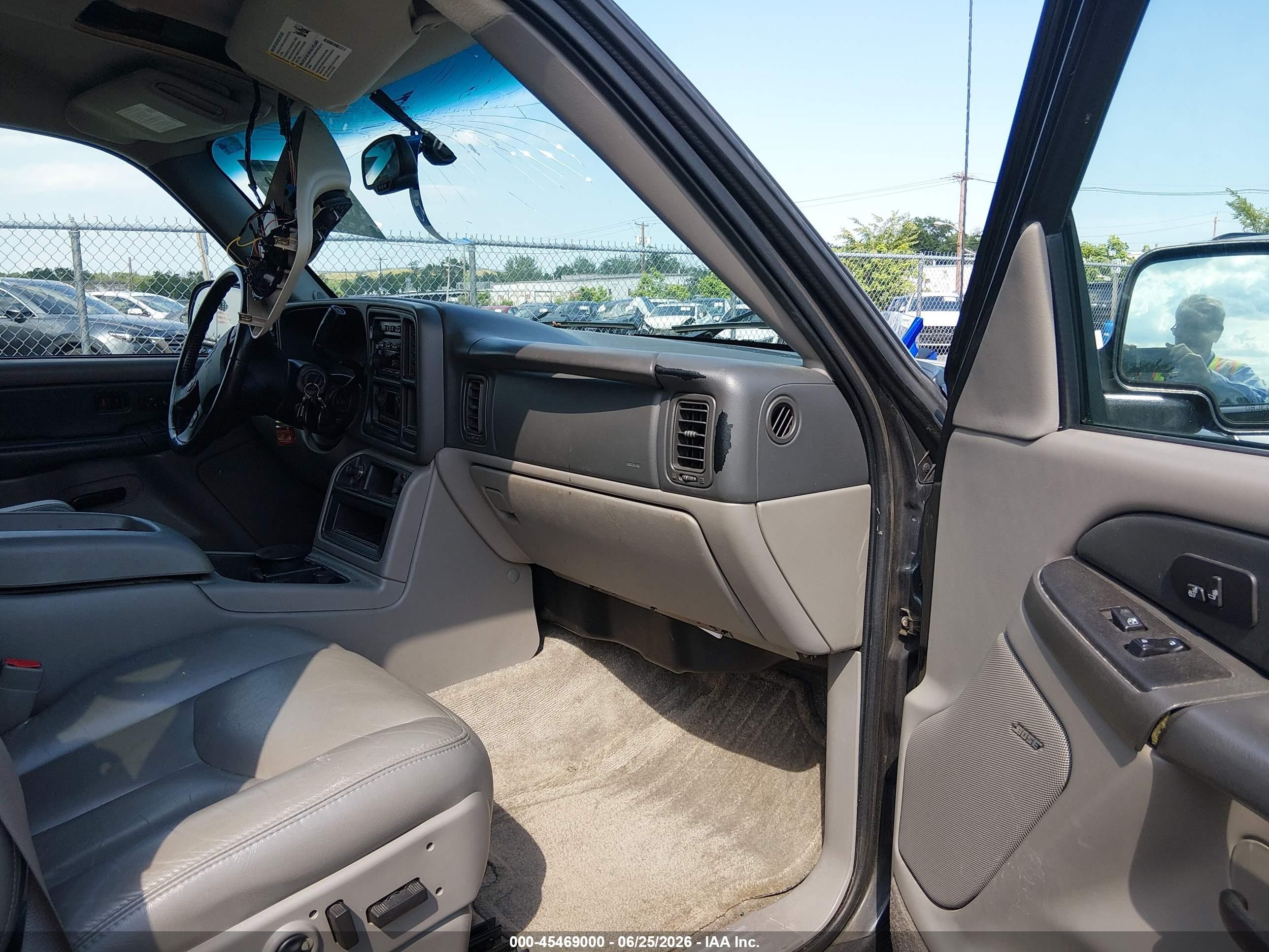 2003 Chevrolet Suburban 1500 Lt Black vin: 3GNFK16Z33G337933