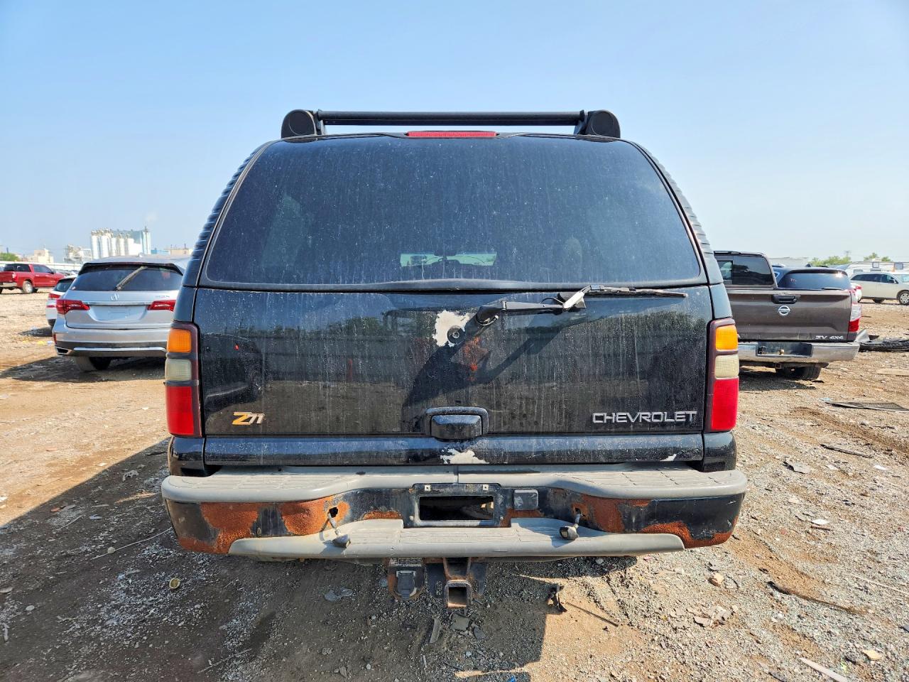 2004 Chevrolet Suburban K1500 Black vin: 3GNFK16Z34G304450