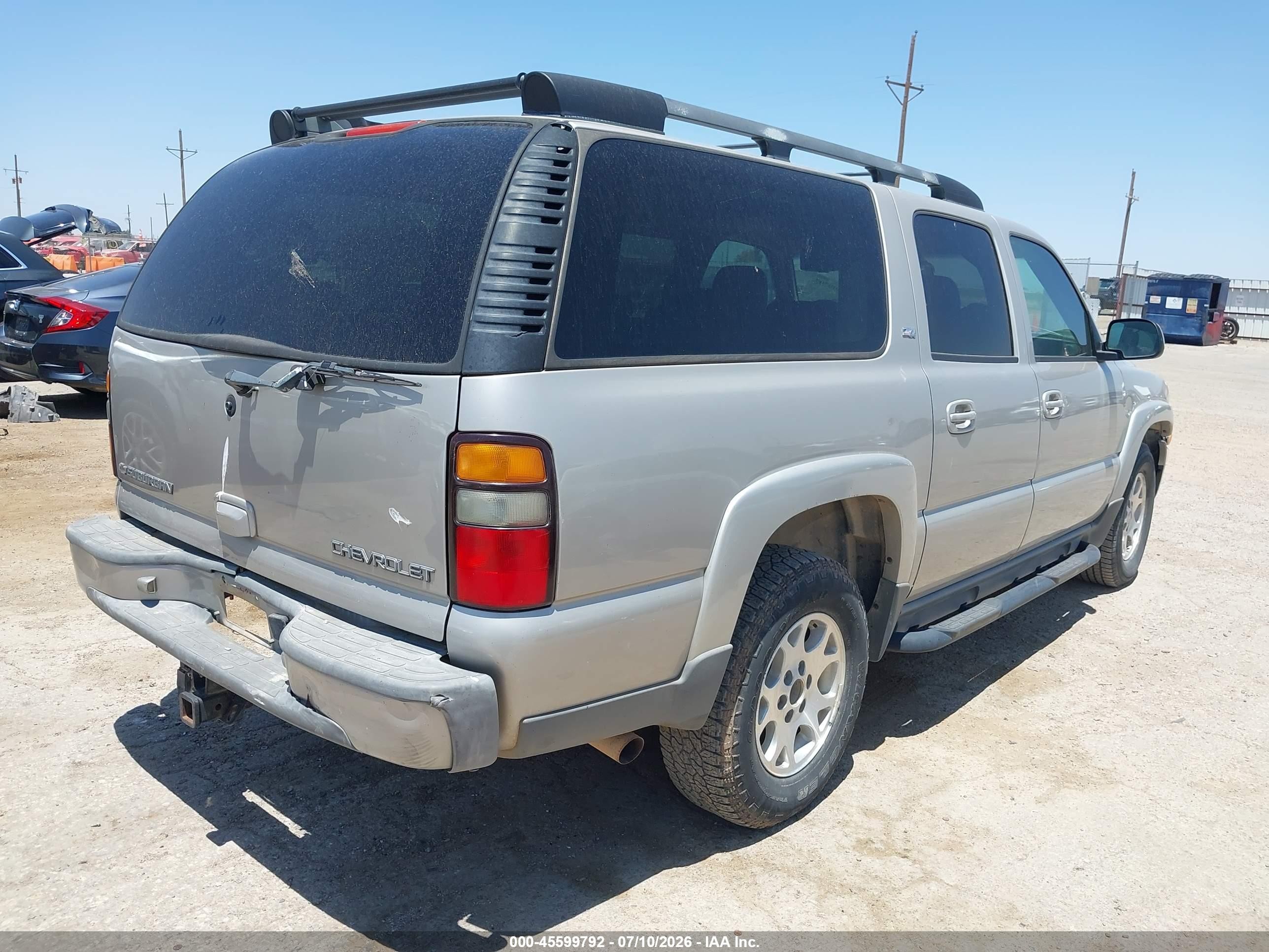 2005 Chevrolet Suburban 1500 Z71 Серый vin: 3GNFK16Z35G206892