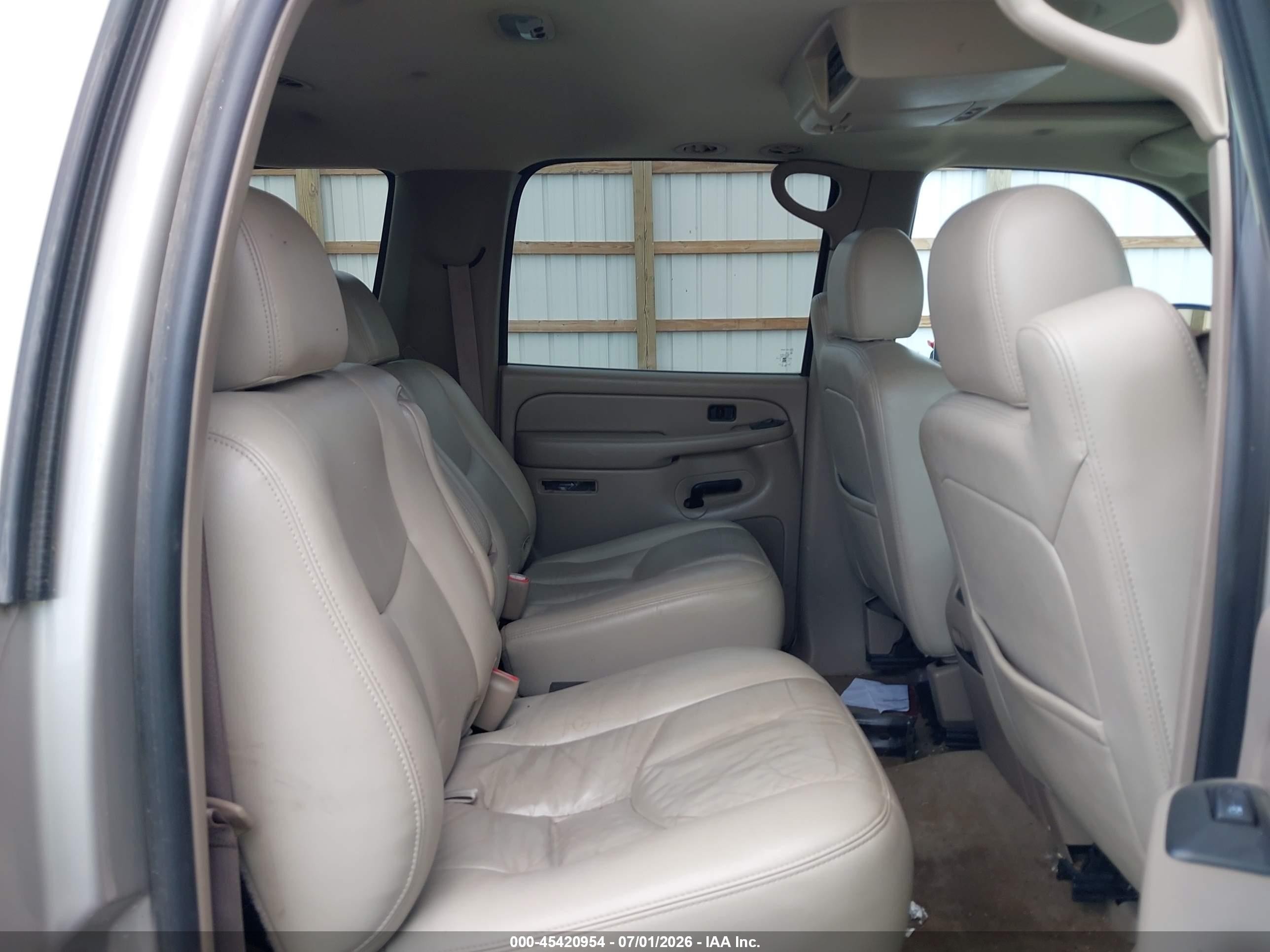 2005 Chevrolet Suburban 1500 Z71 Pewter vin: 3GNFK16Z35G252402