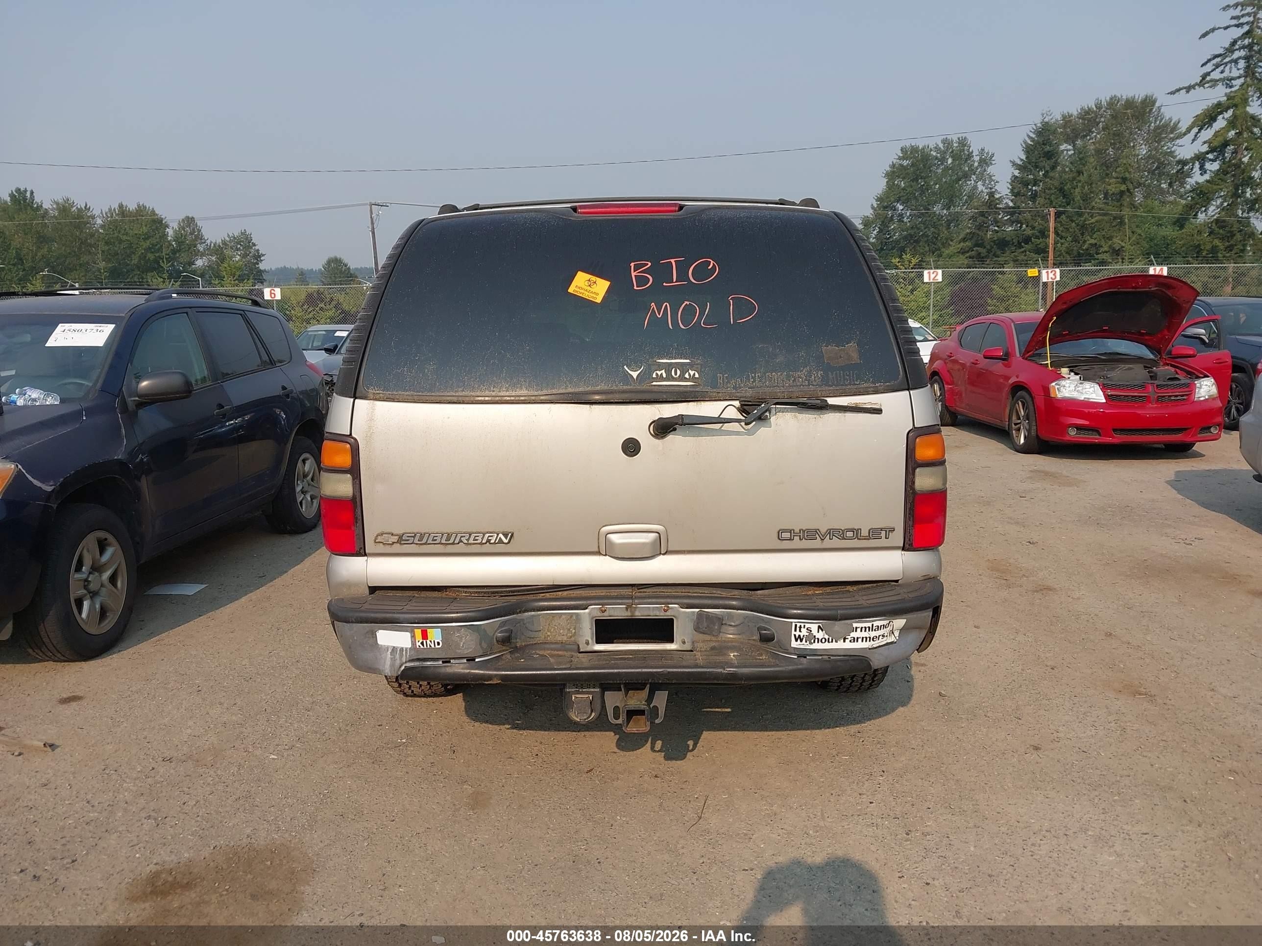 2005 Chevrolet Suburban 1500 Lt Beige vin: 3GNFK16Z45G155466