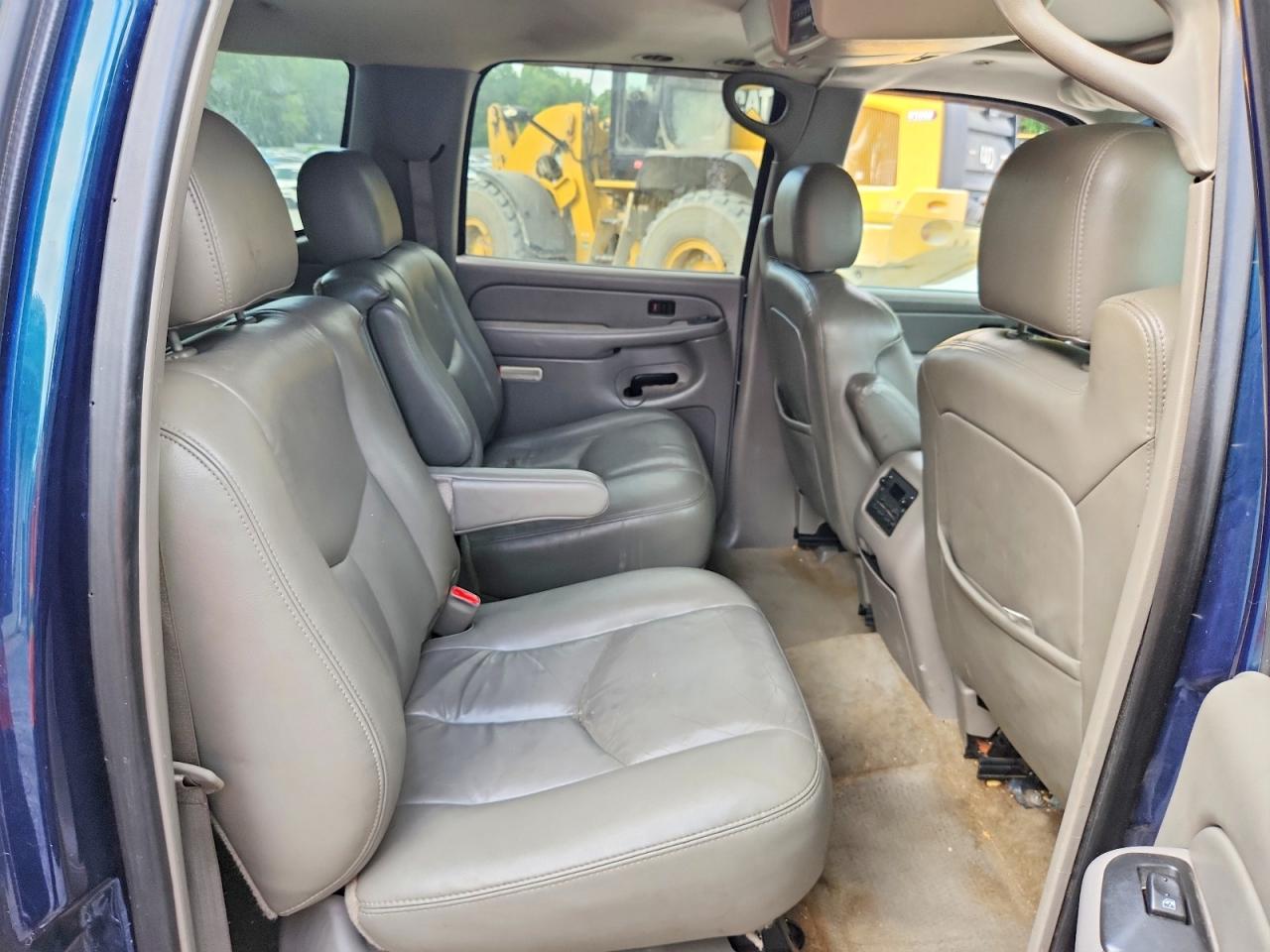 2005 Chevrolet Suburban K1500 Blue vin: 3GNFK16Z45G158562