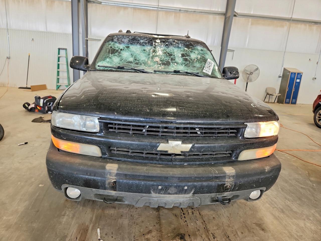 2005 Chevrolet Suburban K1500 Black vin: 3GNFK16Z45G229632