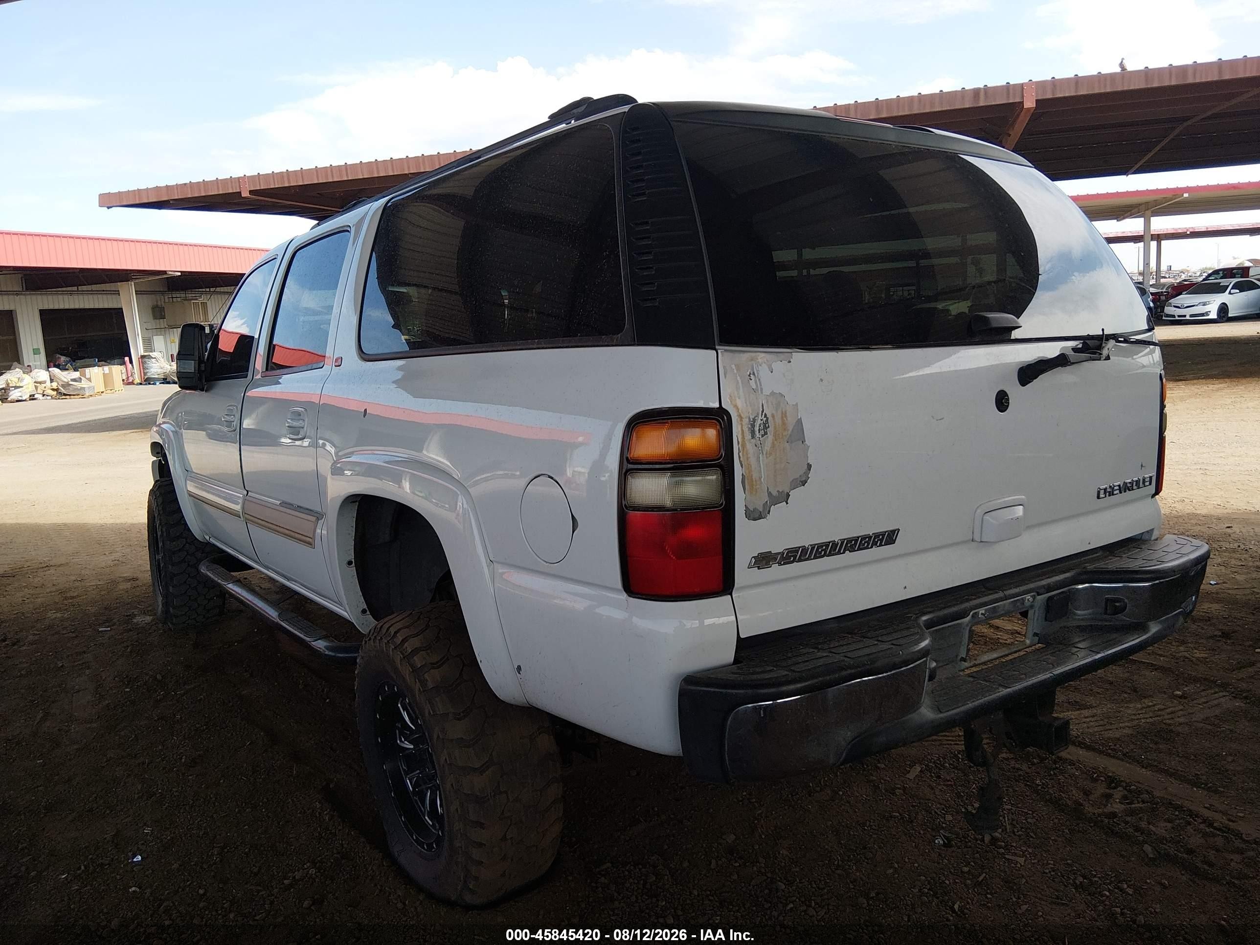 2005 Chevrolet Suburban 1500 Lt Белый vin: 3GNFK16Z45G273775