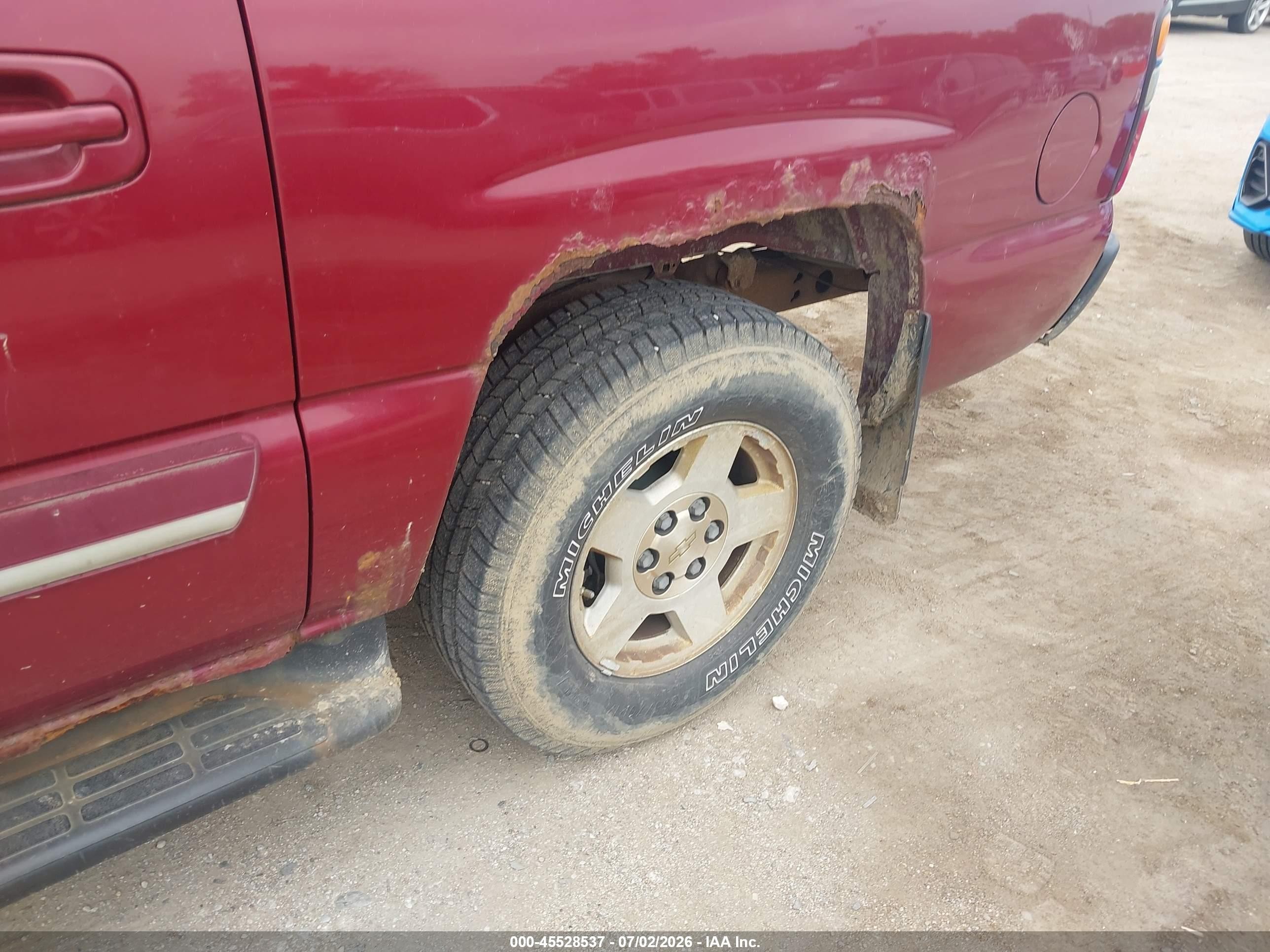 2004 Chevrolet Suburban 1500 Lt Red vin: 3GNFK16Z54G256417