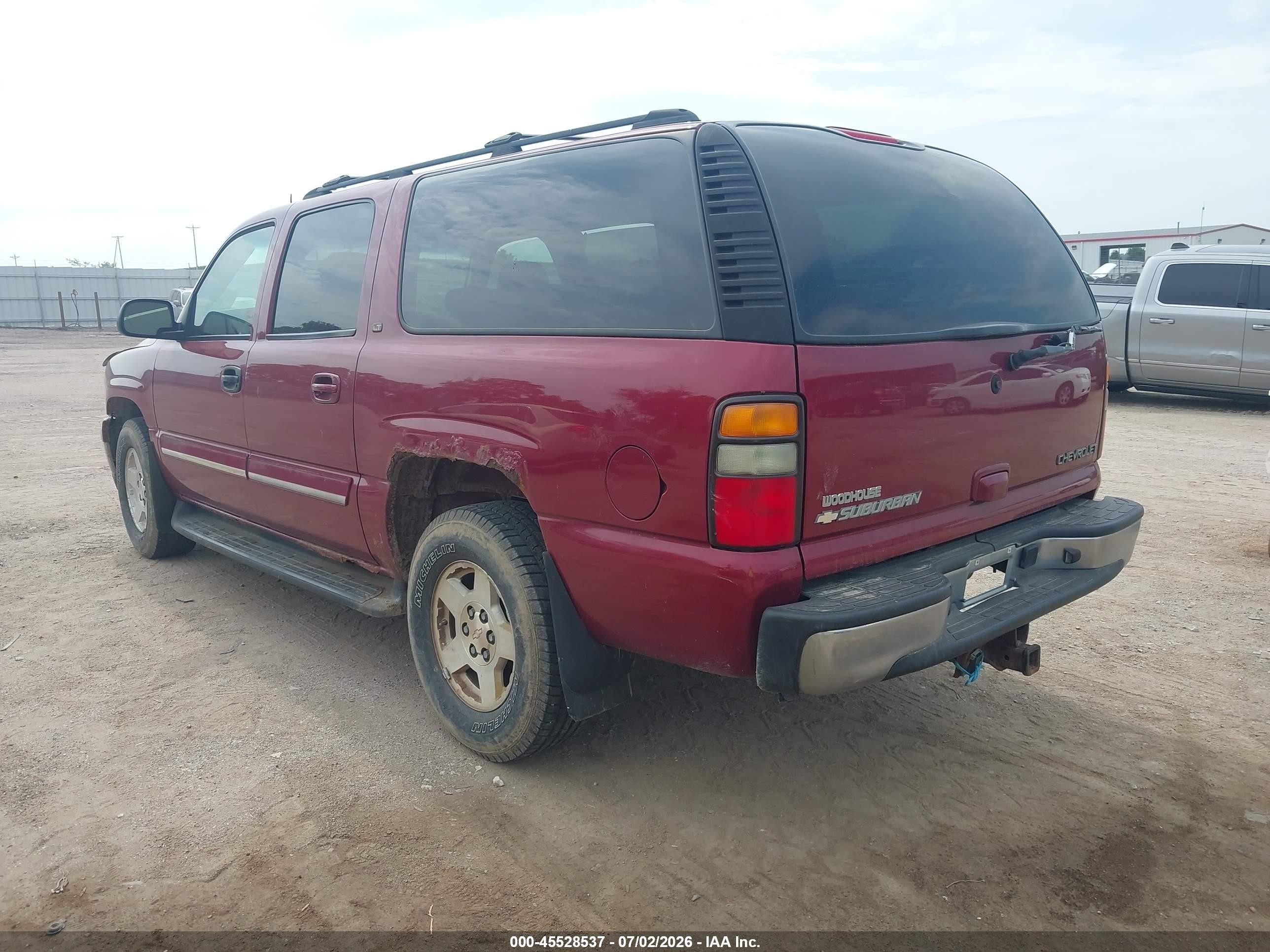 2004 Chevrolet Suburban 1500 Lt Red vin: 3GNFK16Z54G256417