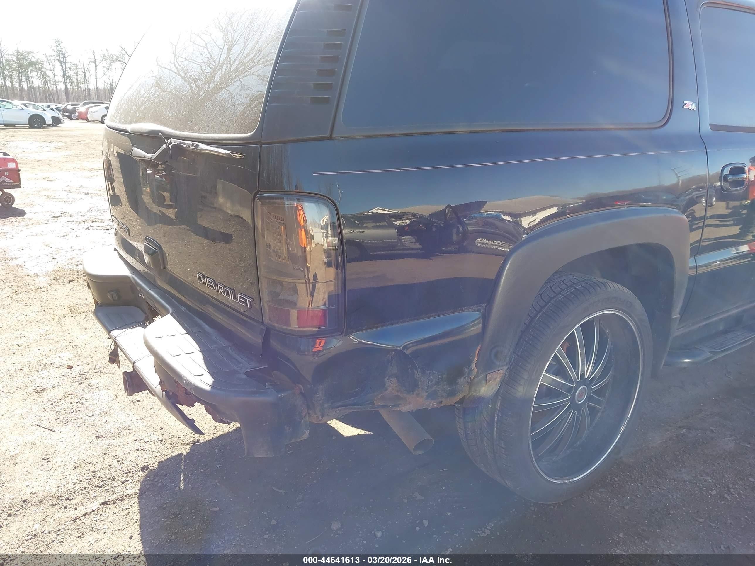 2005 Chevrolet Suburban 1500 Z71 Black vin: 3GNFK16Z55G117633