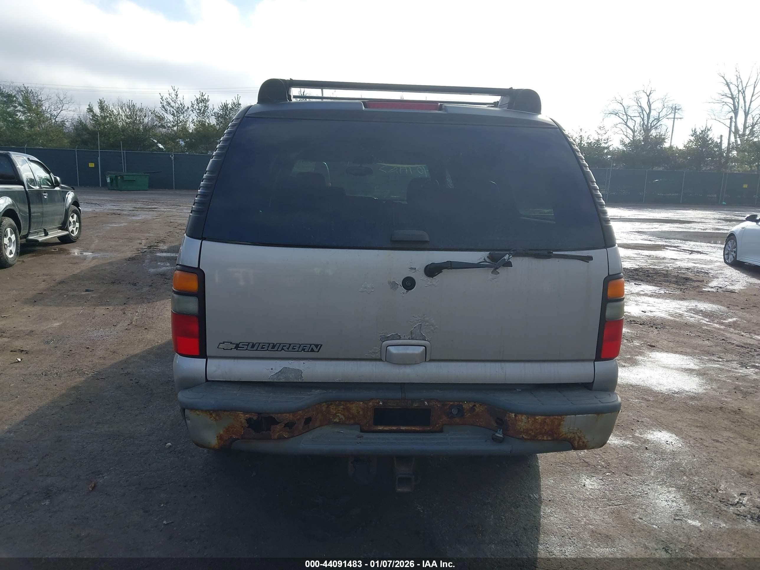 2006 Chevrolet Suburban 1500 Z71 Champagne vin: 3GNFK16Z56G127483