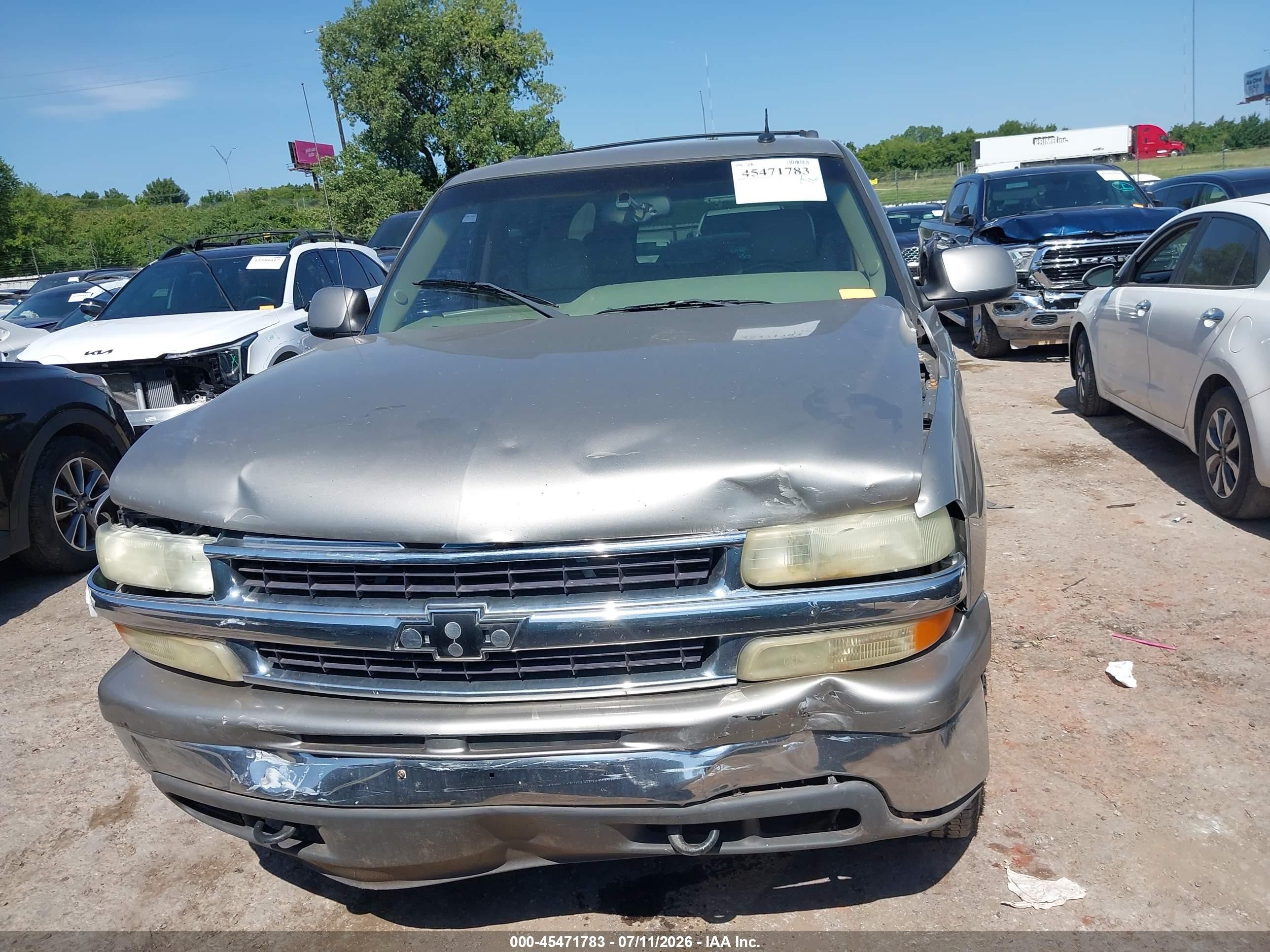 2003 Chevrolet Suburban 1500 Lt Gray vin: 3GNFK16Z63G119890