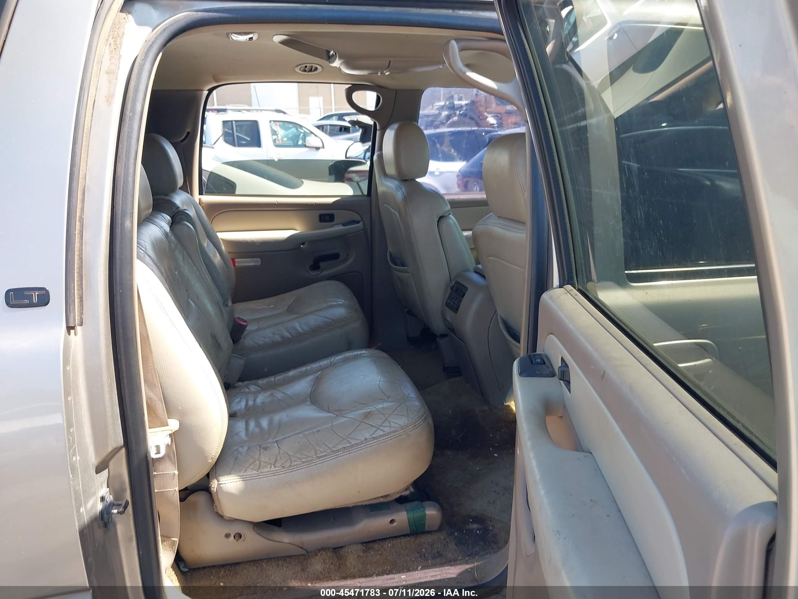 2003 Chevrolet Suburban 1500 Lt Gray vin: 3GNFK16Z63G119890