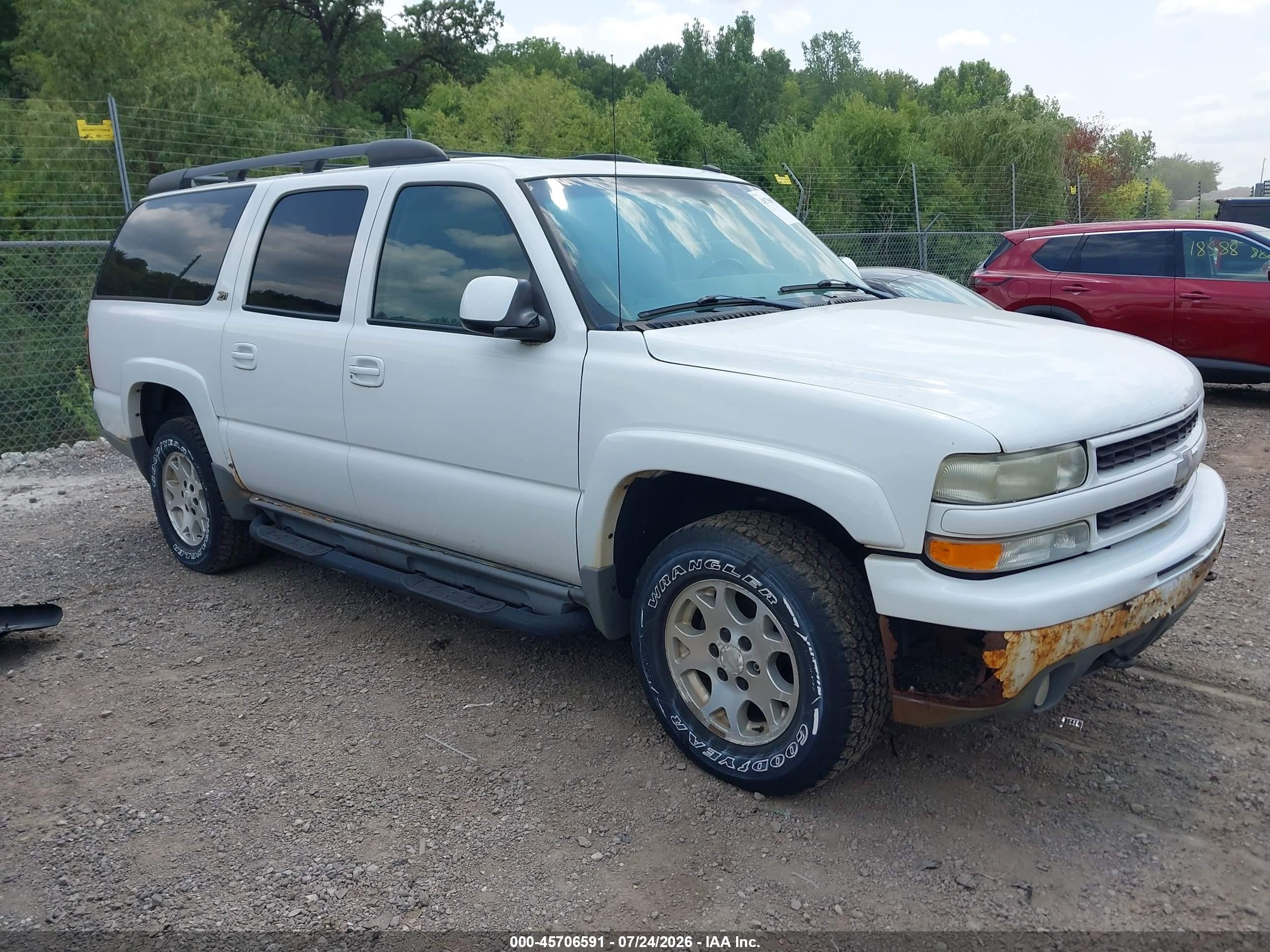2003 Chevrolet Suburban 1500 Z71 White vin: 3GNFK16Z73G281592