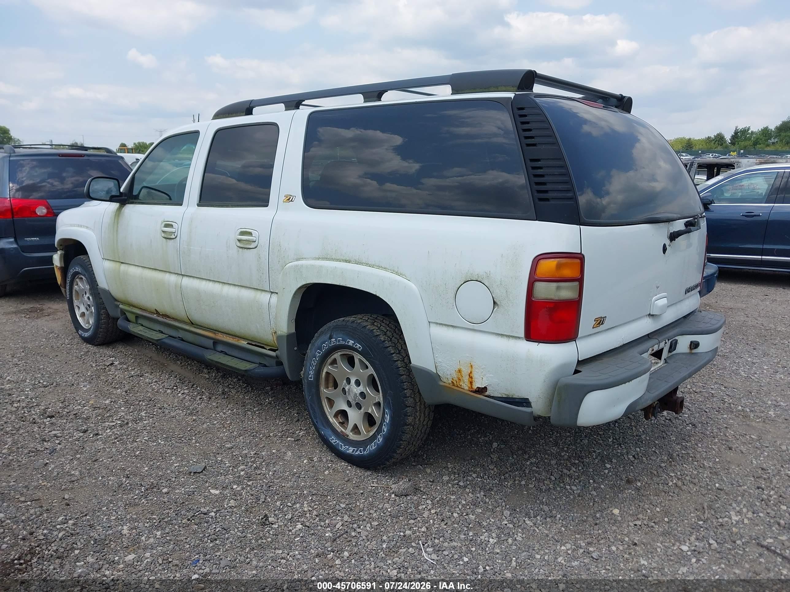 2003 Chevrolet Suburban 1500 Z71 White vin: 3GNFK16Z73G281592