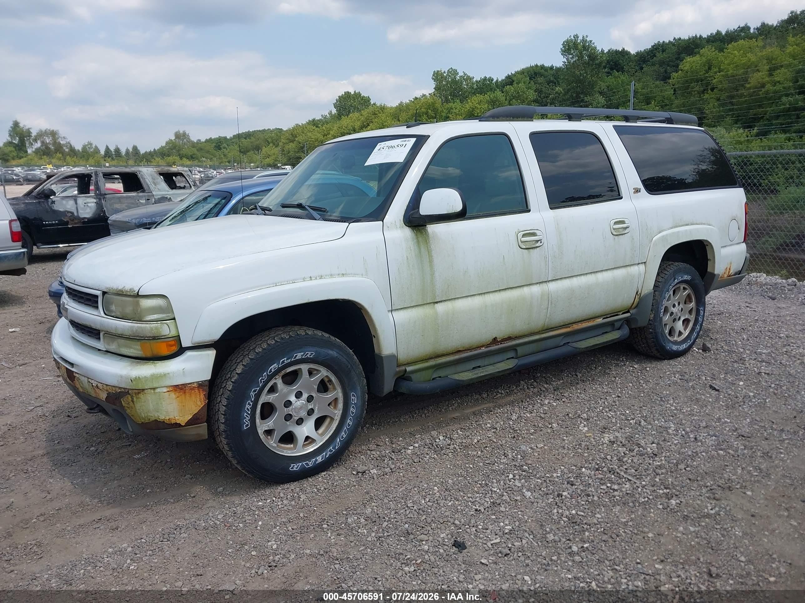 2003 Chevrolet Suburban 1500 Z71 White vin: 3GNFK16Z73G281592