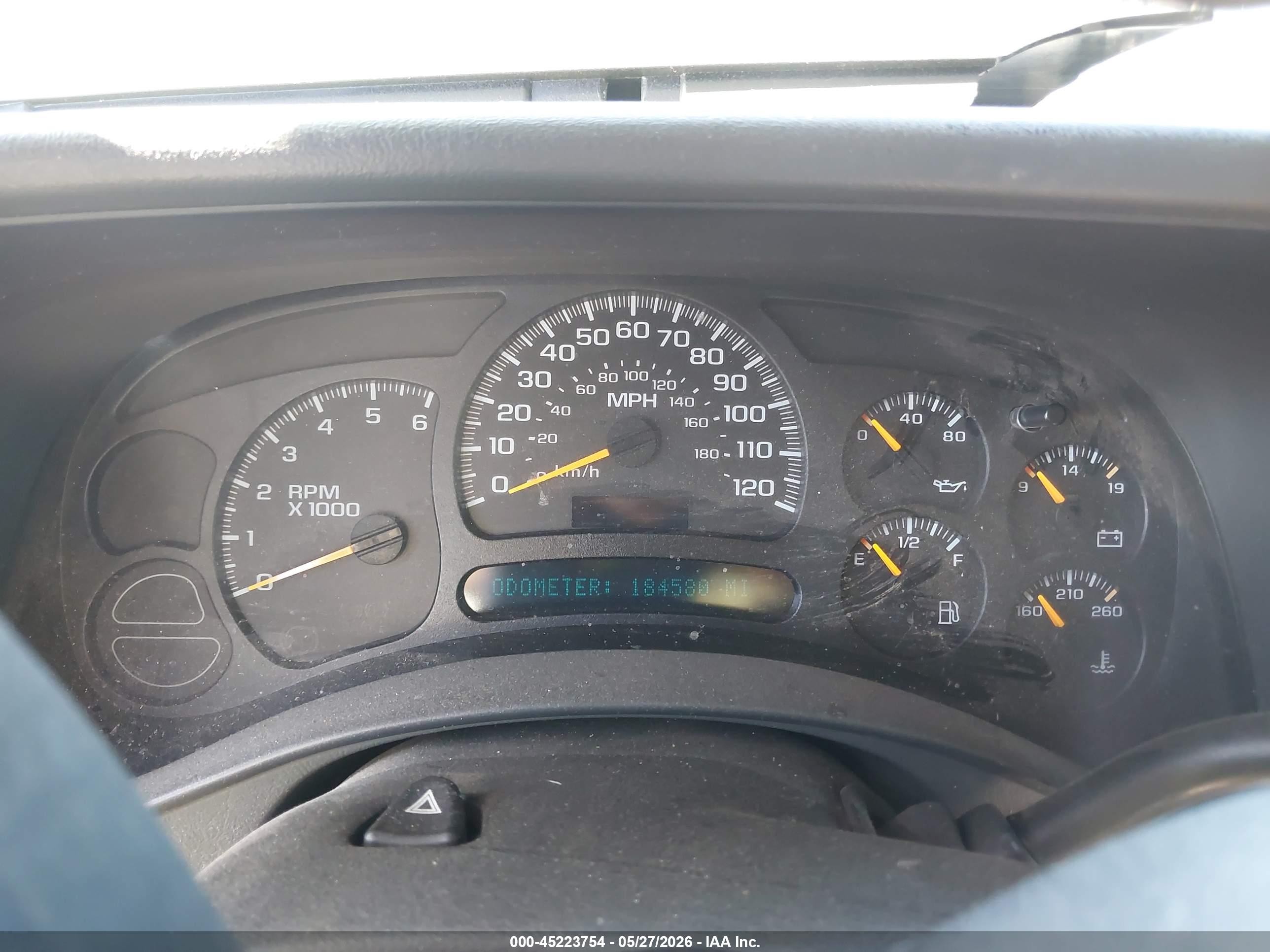 2005 Chevrolet Suburban 1500 Z71 Champagne vin: 3GNFK16Z75G167482
