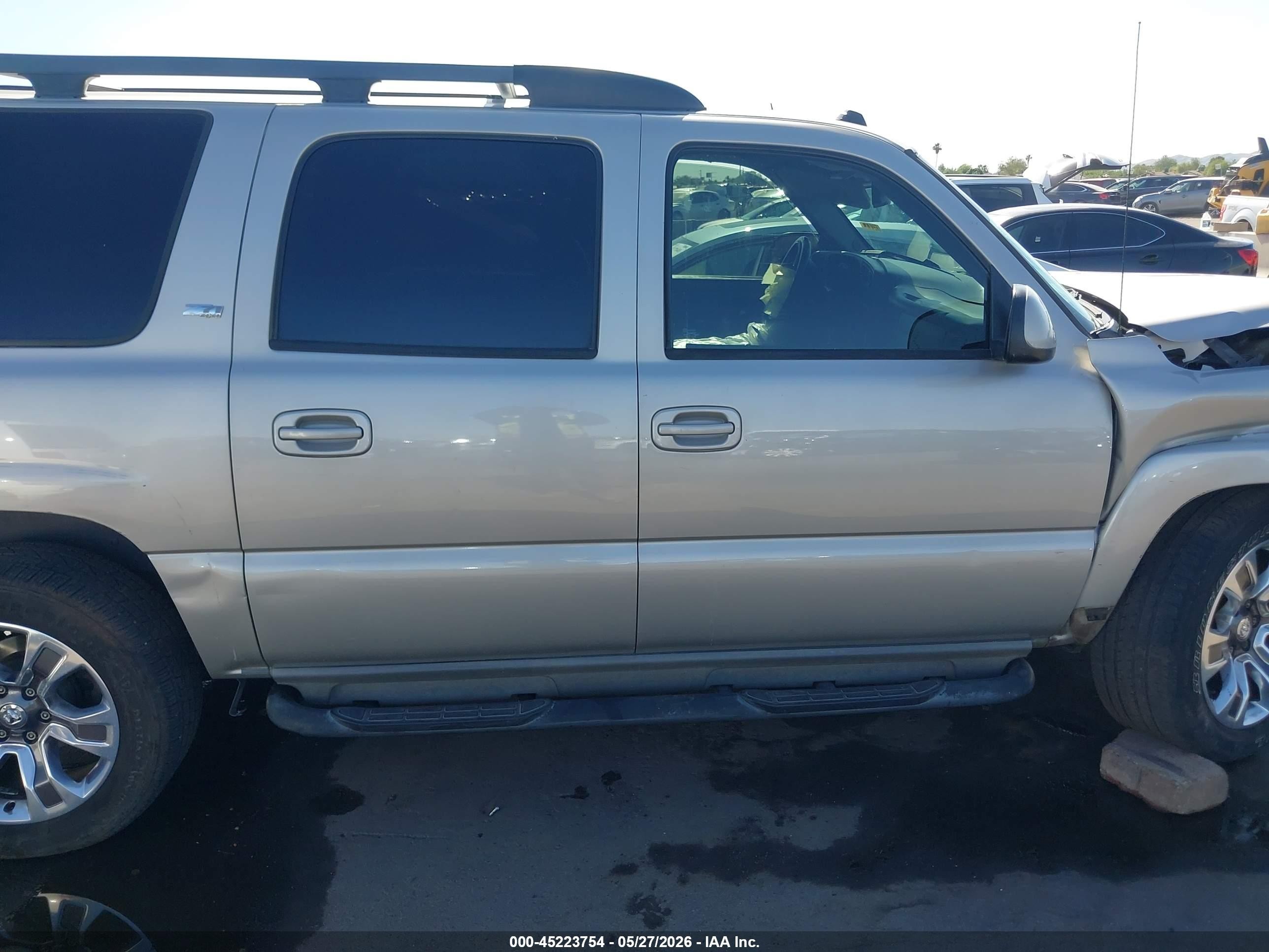 2005 Chevrolet Suburban 1500 Z71 Champagne vin: 3GNFK16Z75G167482