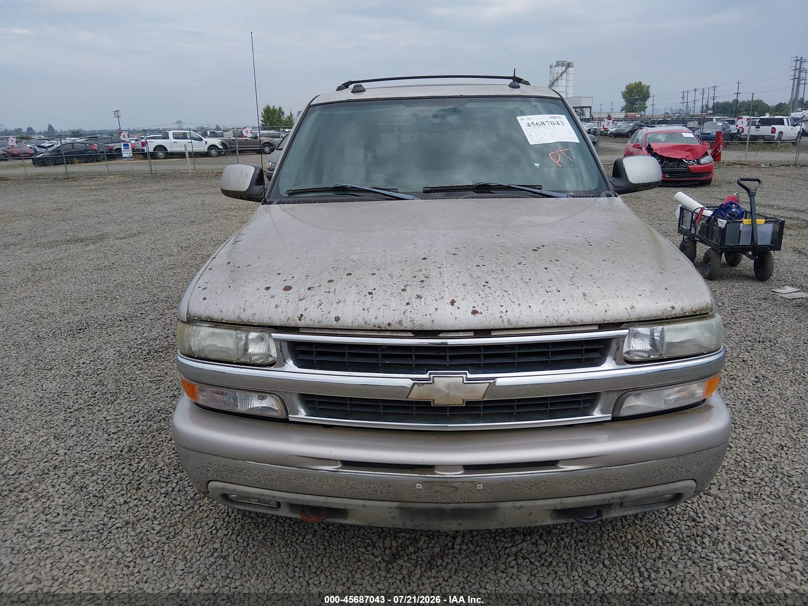 2004 Chevrolet Suburban 1500 Lt Silver vin: 3GNFK16Z84G281232