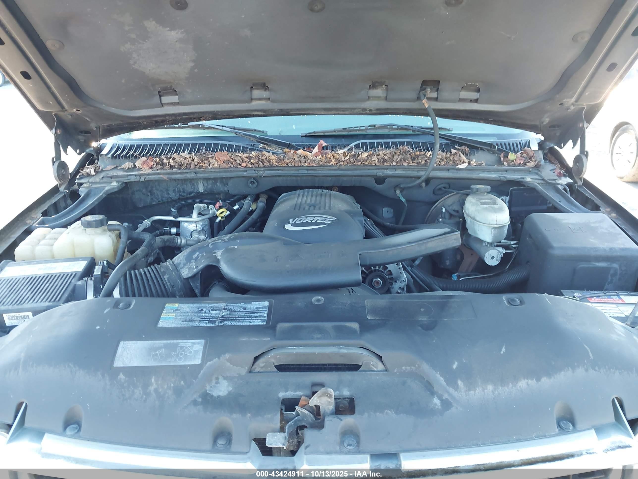 2003 Chevrolet Suburban 1500 Lt Черный vin: 3GNFK16Z93G106017