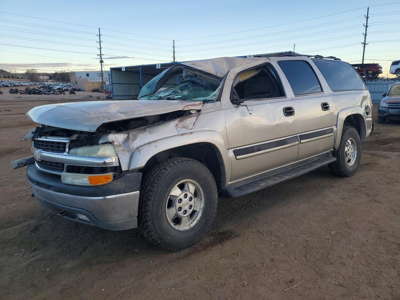 2004 Chevrolet Suburban K1500 Tan vin: 3GNFK16Z94G263239
