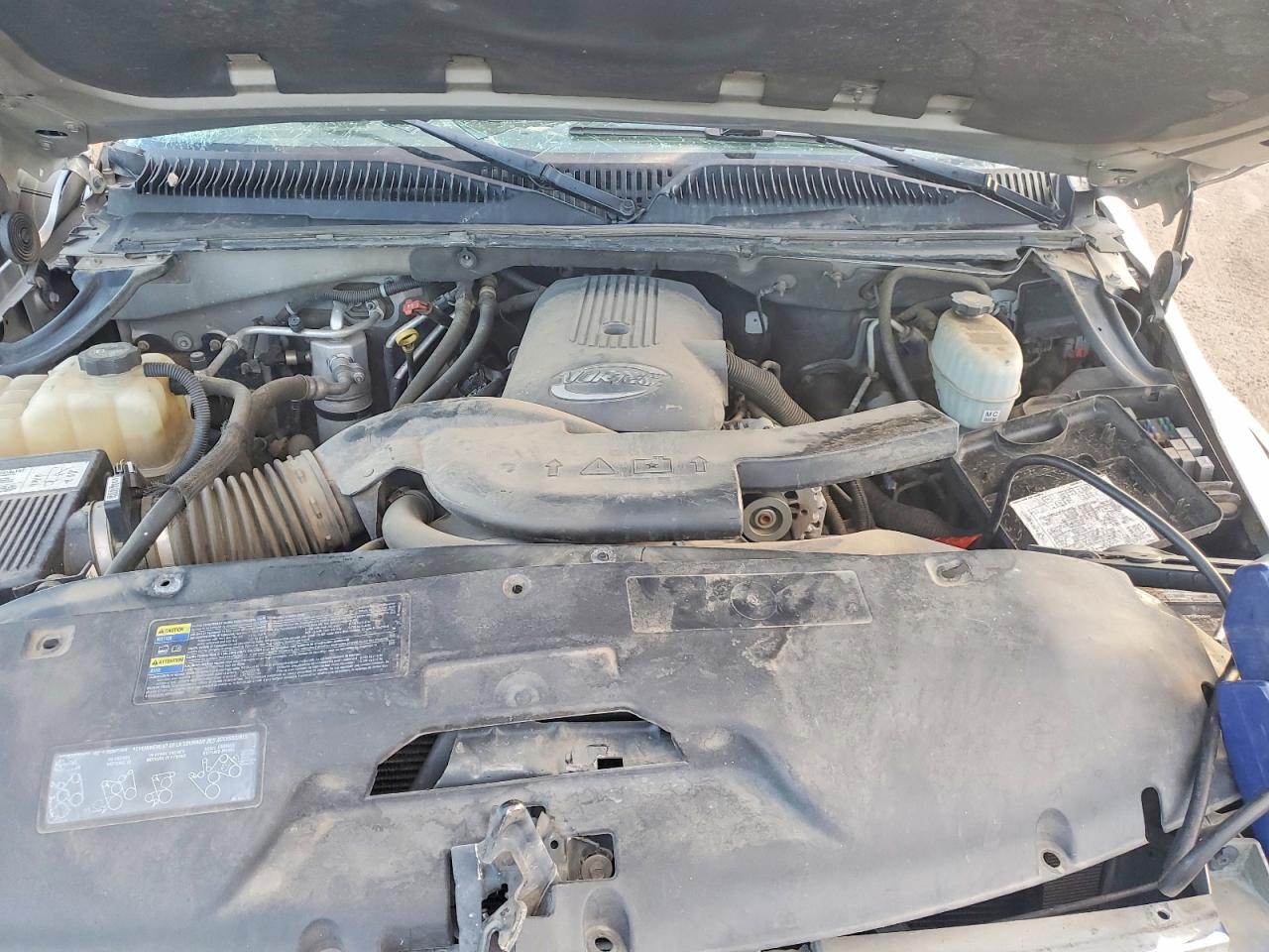 2004 Chevrolet Suburban K1500 Tan vin: 3GNFK16Z94G263239