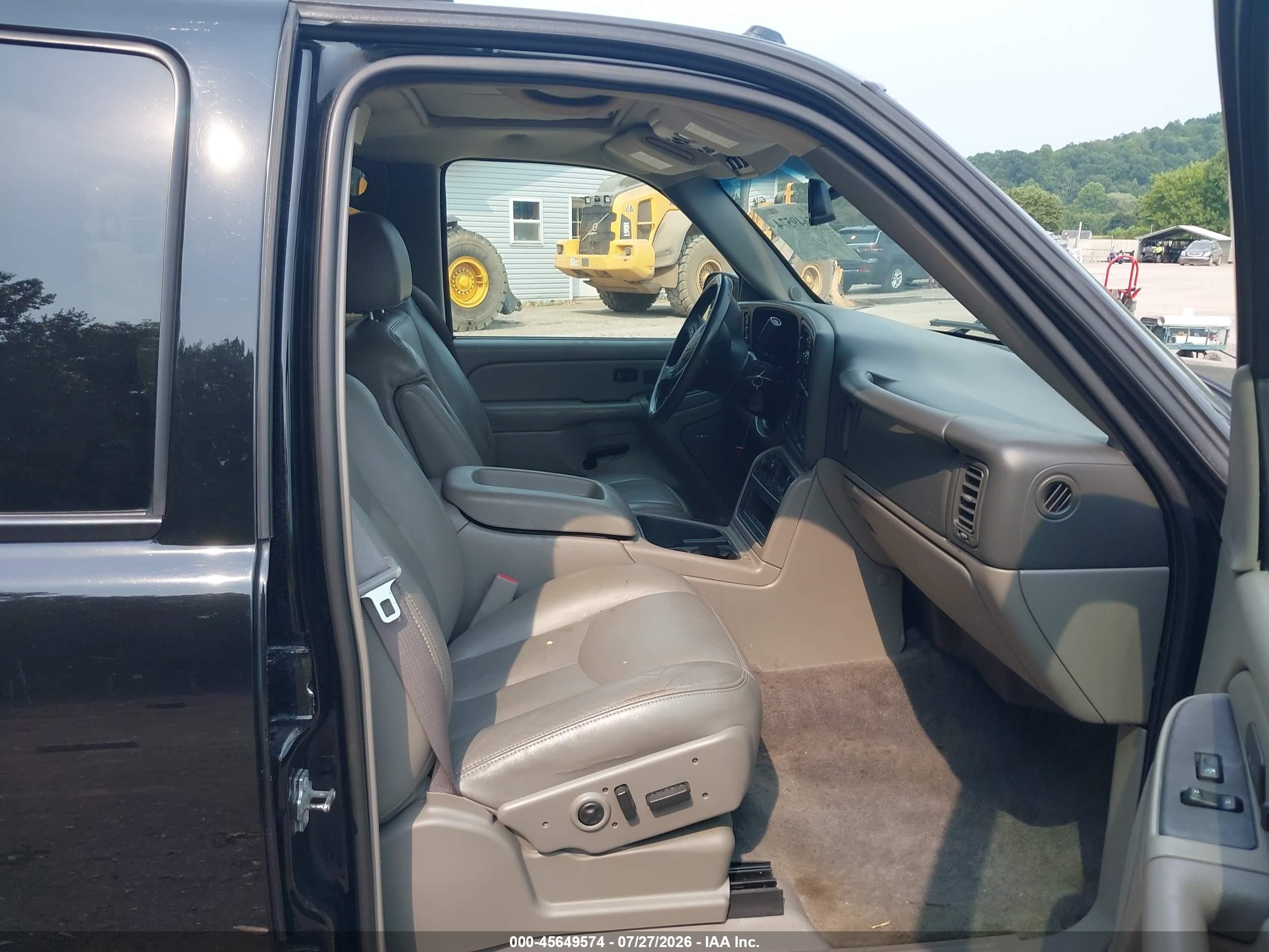 2004 Chevrolet Suburban 1500 Z71 Black vin: 3GNFK16Z94G289226