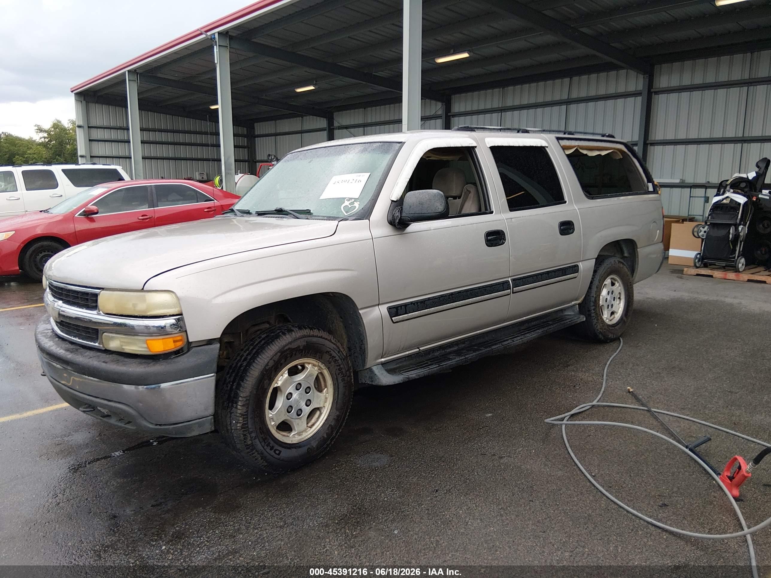 2004 Chevrolet Suburban 1500 Ls Beige vin: 3GNFK16ZX4G207746