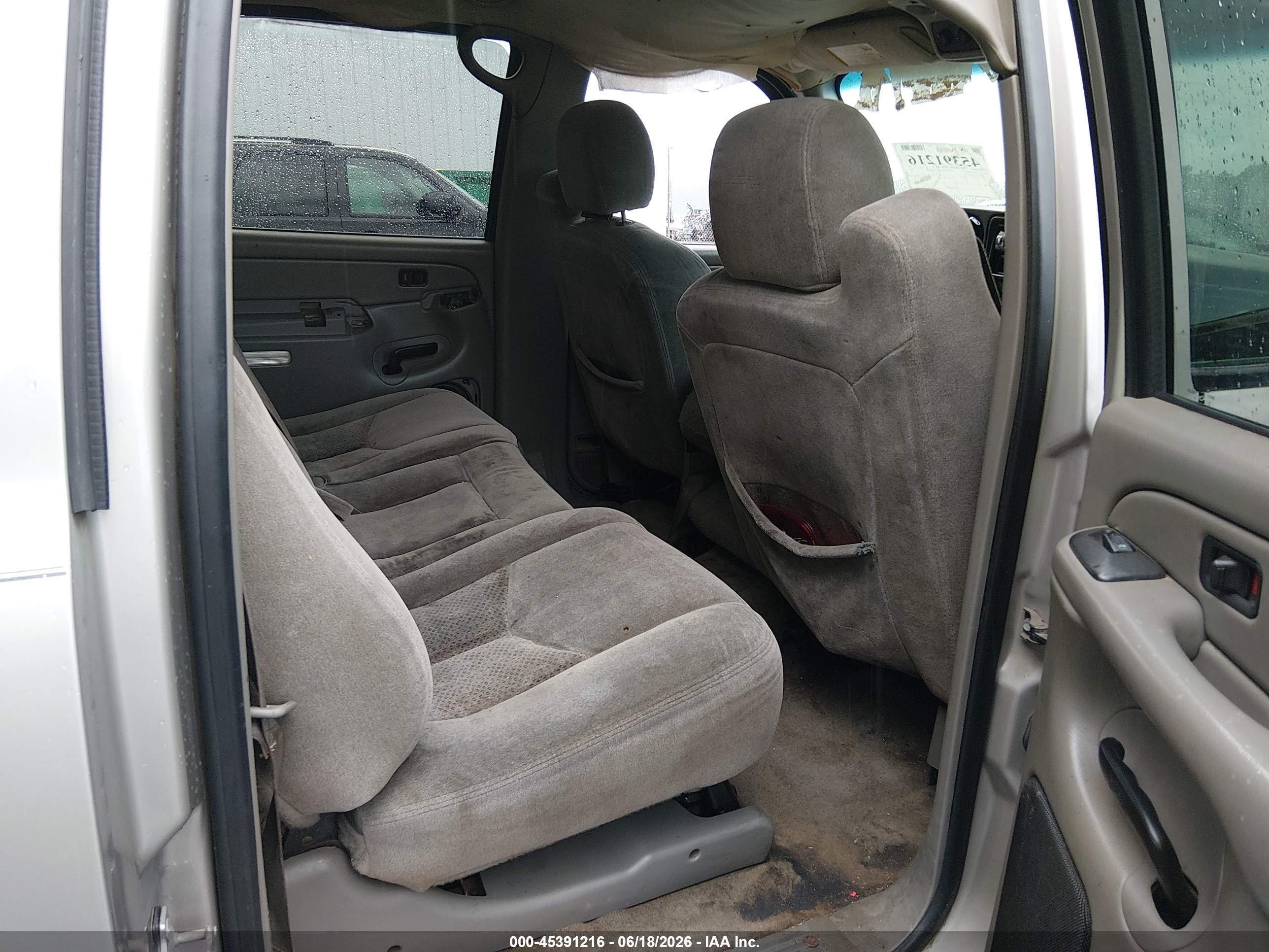 2004 Chevrolet Suburban 1500 Ls Beige vin: 3GNFK16ZX4G207746