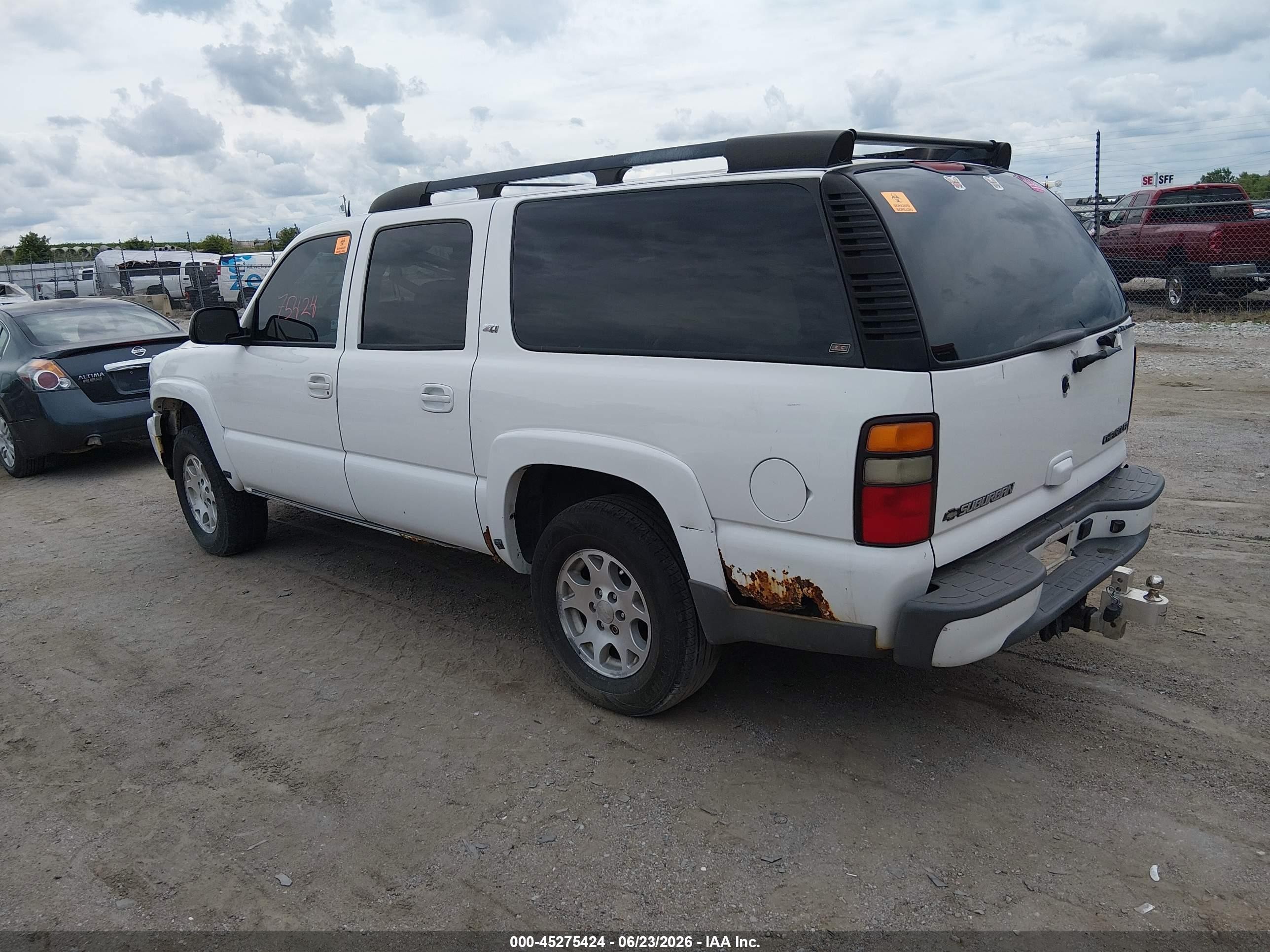2005 Chevrolet Suburban 1500 Z71 White vin: 3GNFK16ZX5G141832