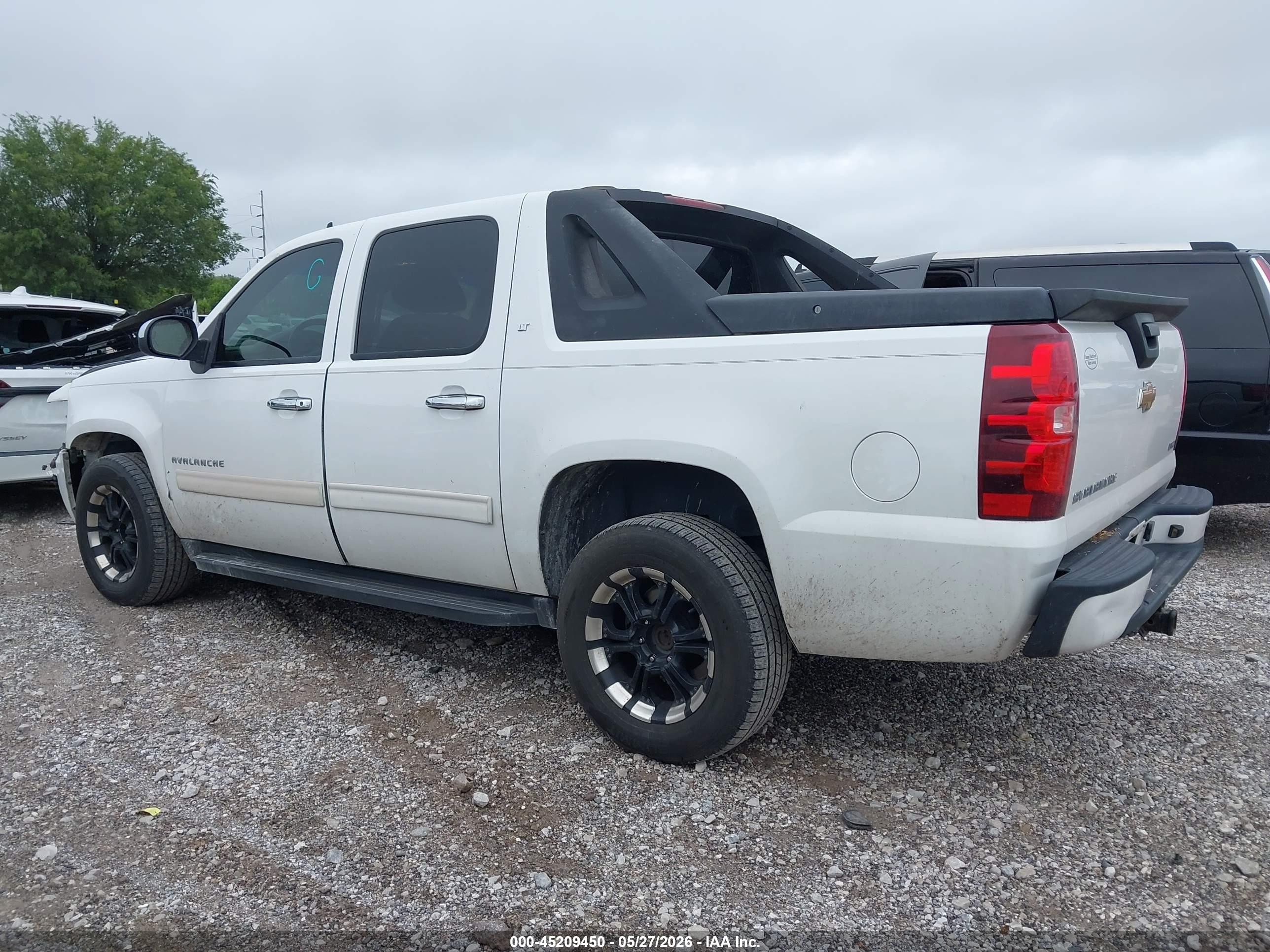 2009 Chevrolet Avalanche 1500 Lt1 Белый vin: 3GNFK22019G283151
