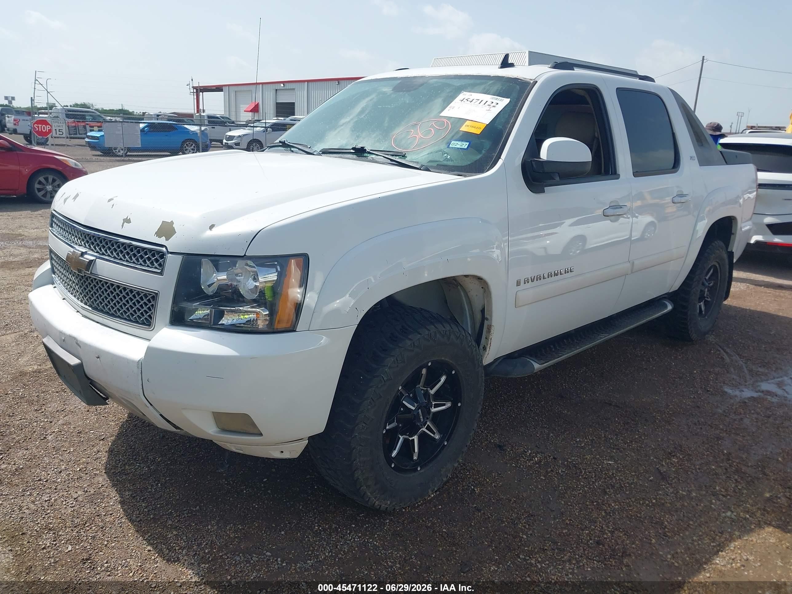 2009 Chevrolet Avalanche 1500 Lt2 Белый vin: 3GNFK22049G188910