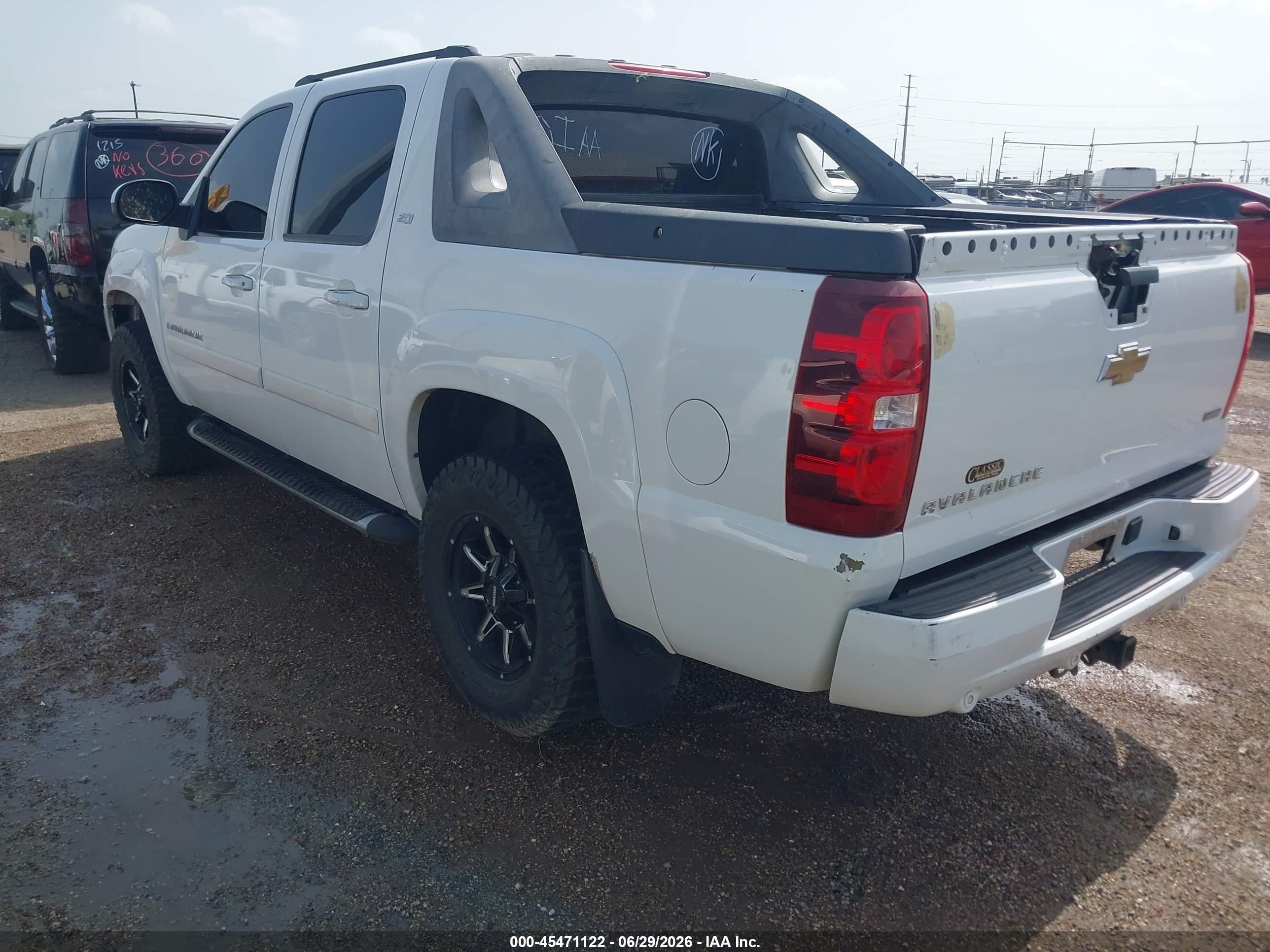 2009 Chevrolet Avalanche 1500 Lt2 Белый vin: 3GNFK22049G188910