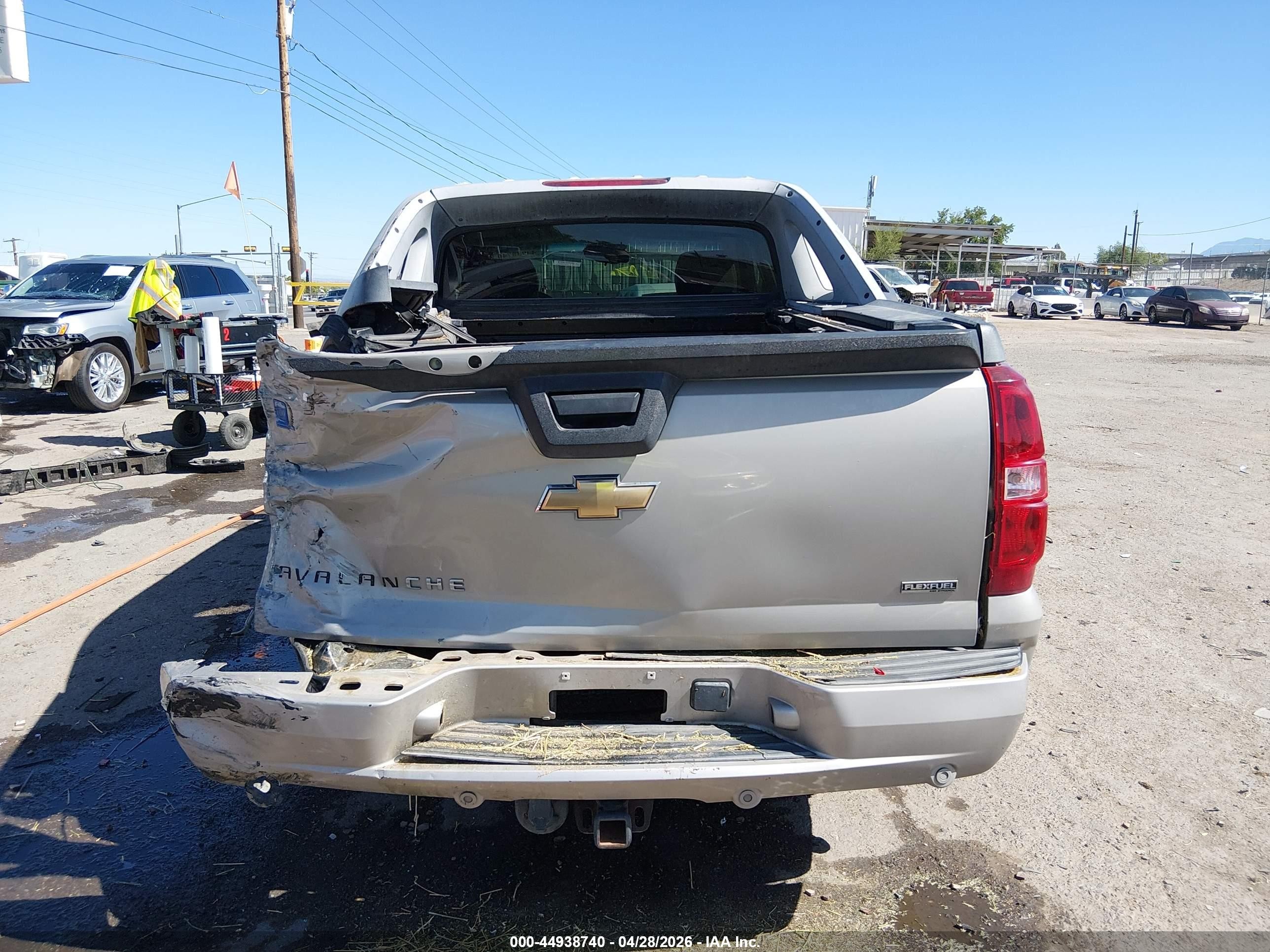 2009 Chevrolet Avalanche 1500 Lt2 Gold vin: 3GNFK22069G266314